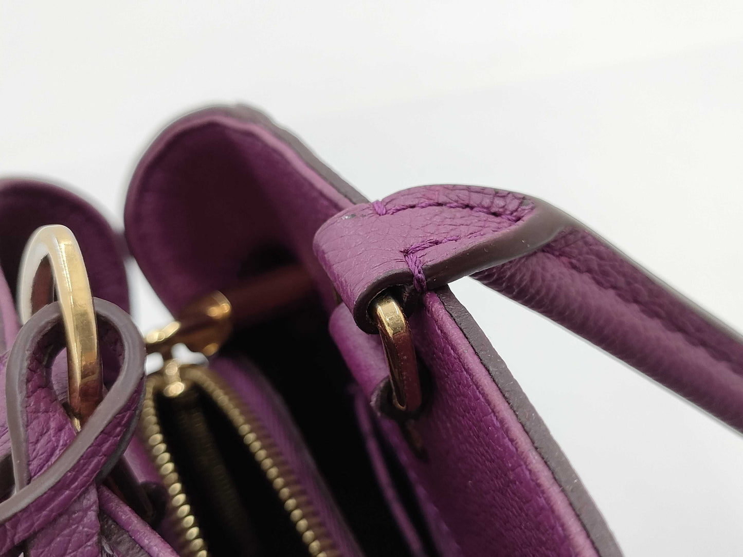 LOUIS VUITTON Louis Vuitton Montaigne Bag Handbag