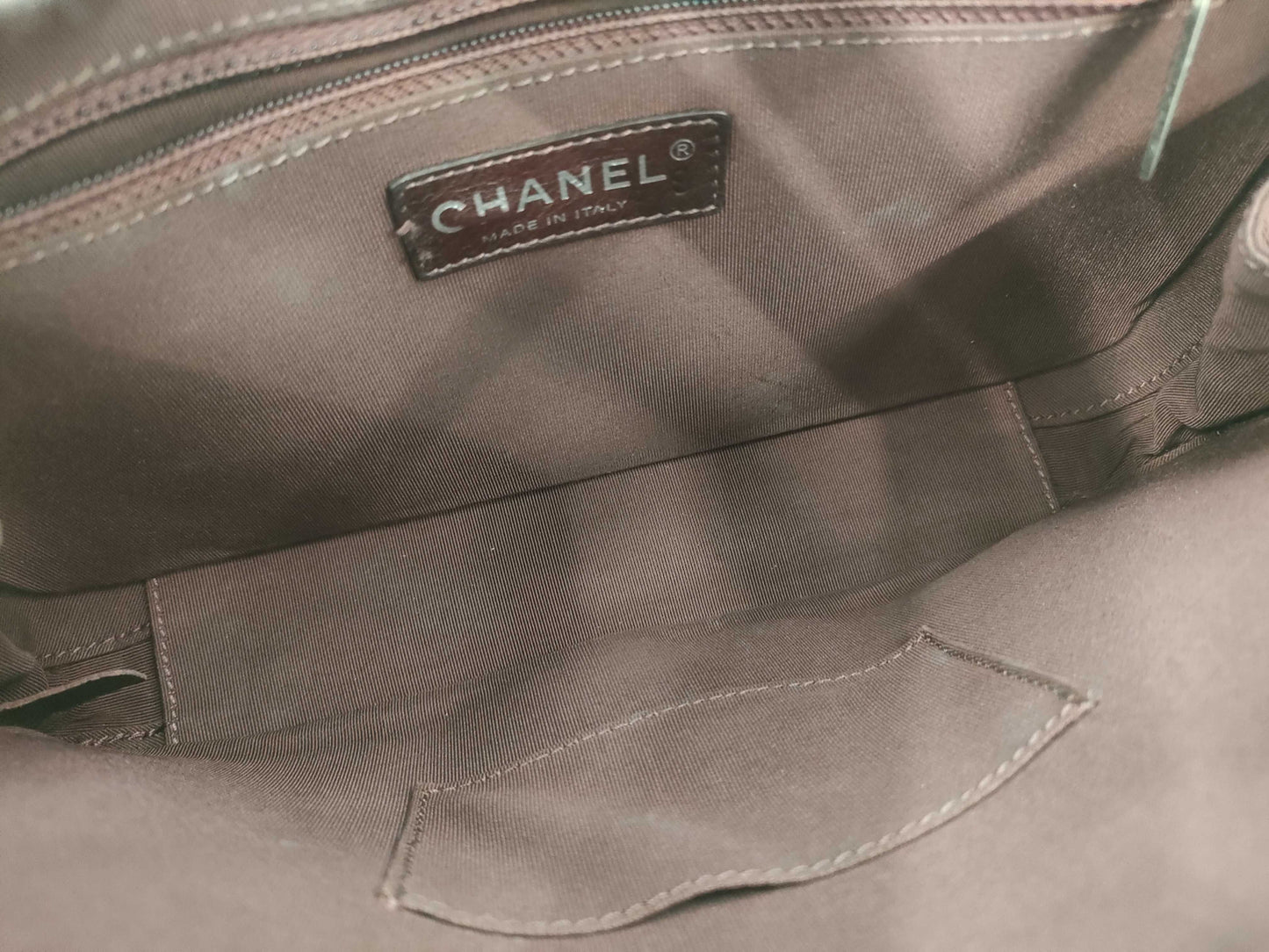 CHANEL Matte Lace Shoulder Bag