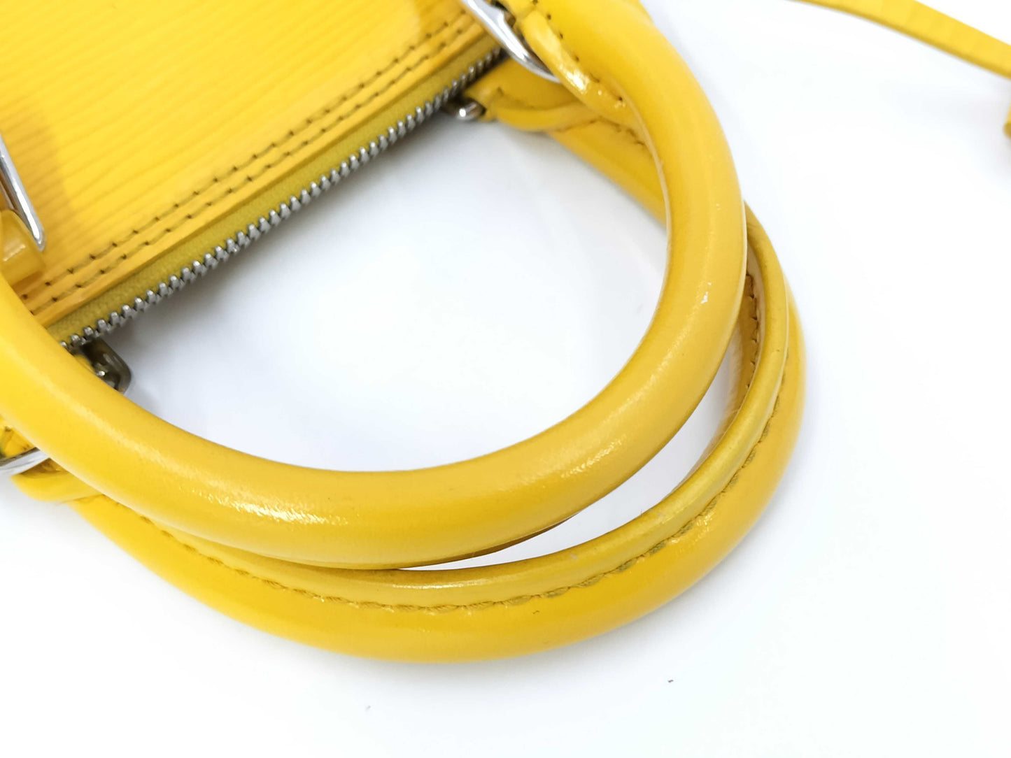 LOUIS VUITTON Louis Vuitton Alma BB Handbag