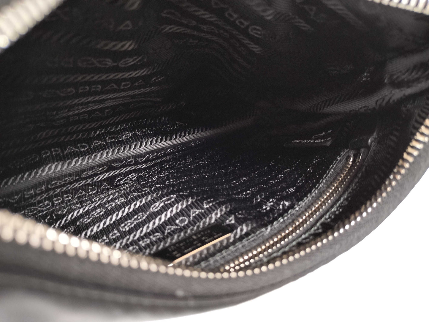 PRADA PRADA Tessuto Re-Edition Mini One-Shoulder Bag Shoulder Bag