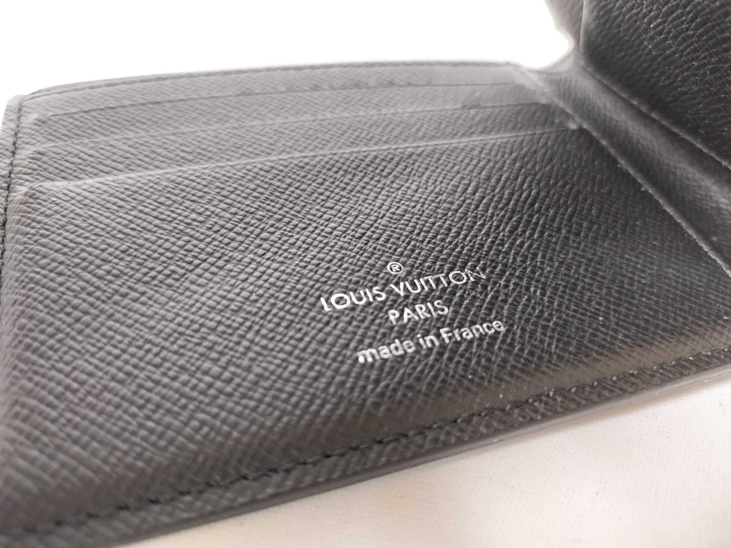 LOUIS VUITTON M61695 Monogram LOUIS VUITTON Portefeuille Multiple Monogram Eclipse M61695 Wallet