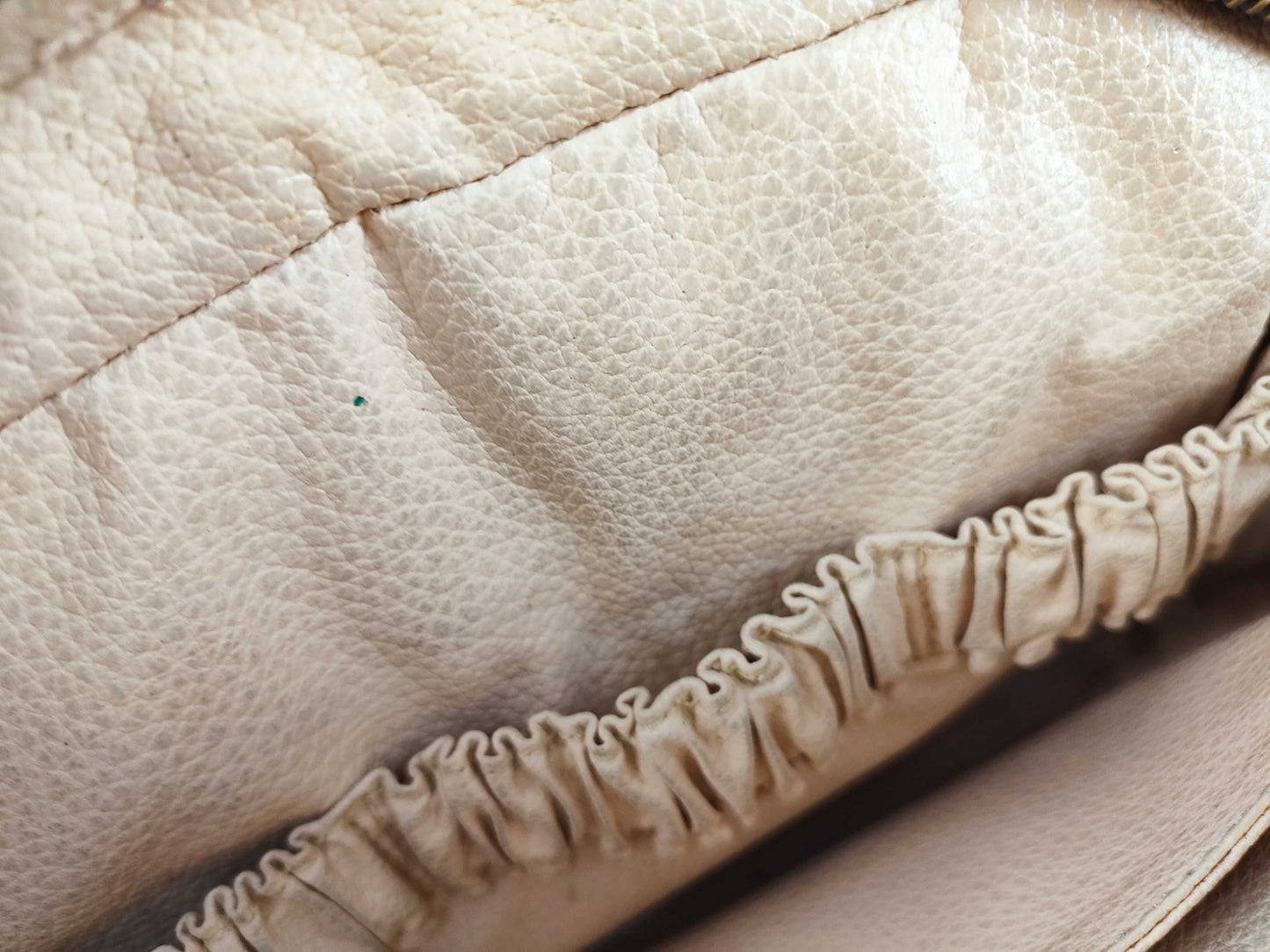 LOUIS VUITTON Monogram Mono Truest Wallet 23 Second Bag