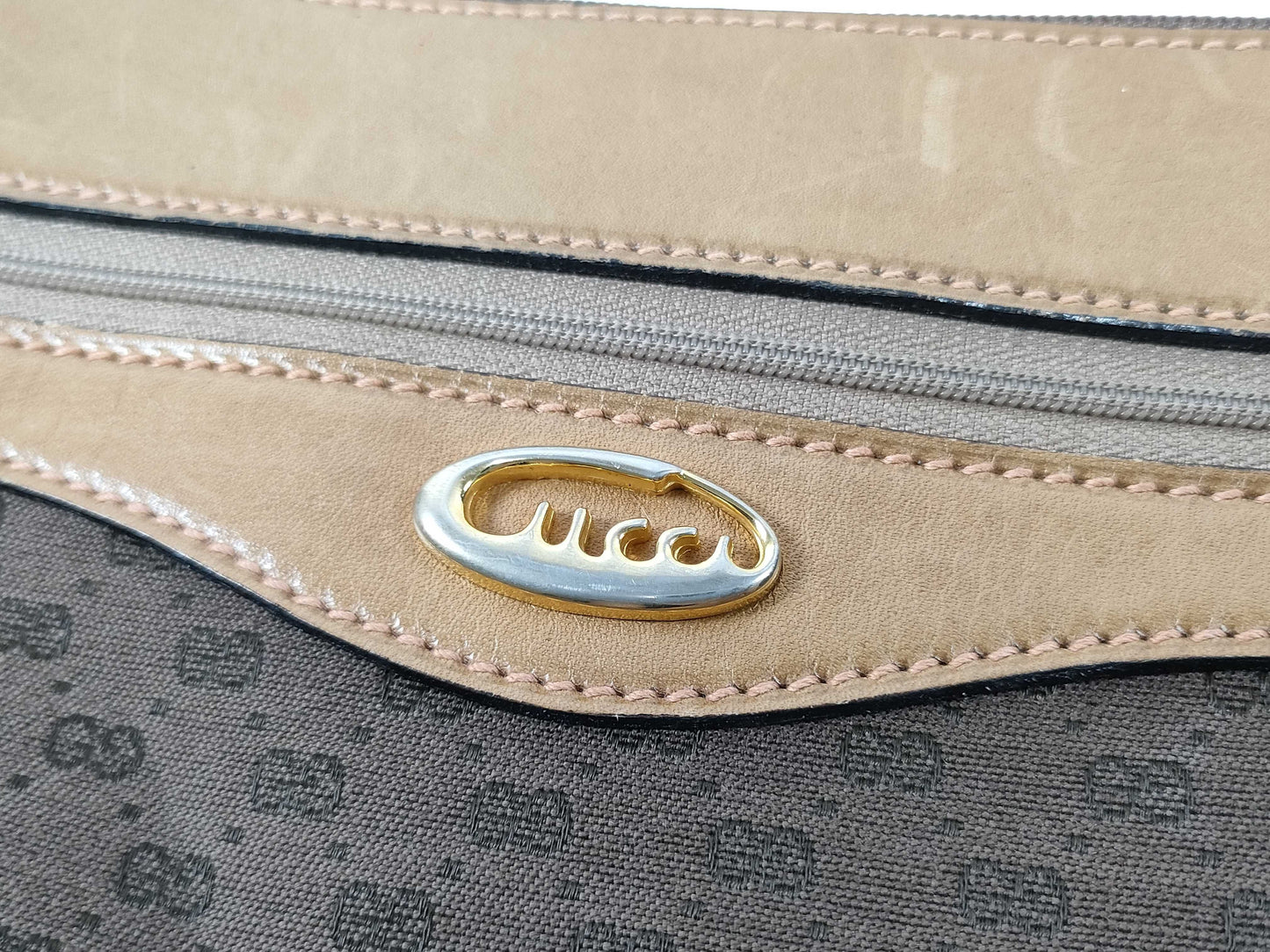 GUCCI 067 Shoulder Bag, Old Gucci Micro GG Canvas and Leather, Brown Shoulder Bag