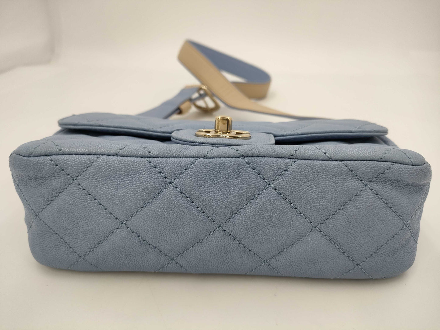 CHANEL Matelasse Shoulder Bag Shoulder Bag