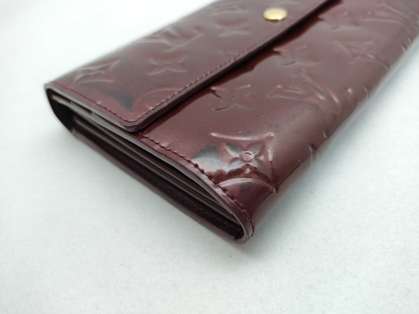 LOUIS VUITTON Vernis Portefeuille Sarah M93524 Wallet