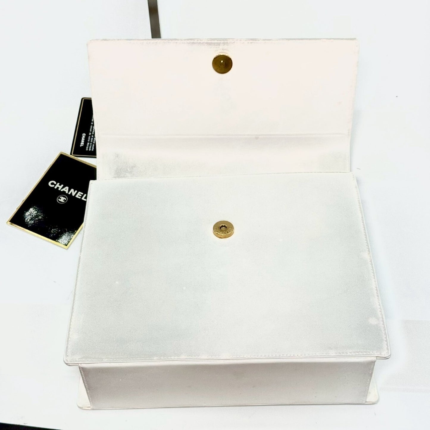 CHANEL Lambskin Coco Mark Chain Handbag White with Guarantee Card 4852158 Handbag