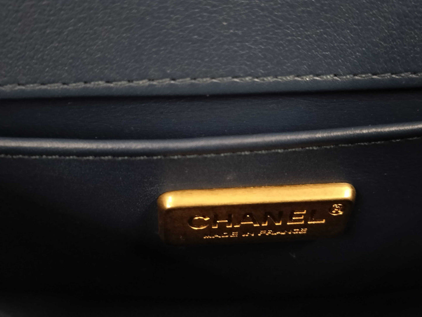 CHANEL Boy Chanel 23 Series B1637 Shoulder Bag