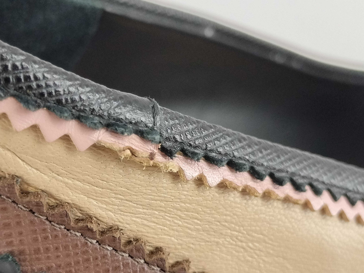 Salvatore Ferragamo Vara Pumps