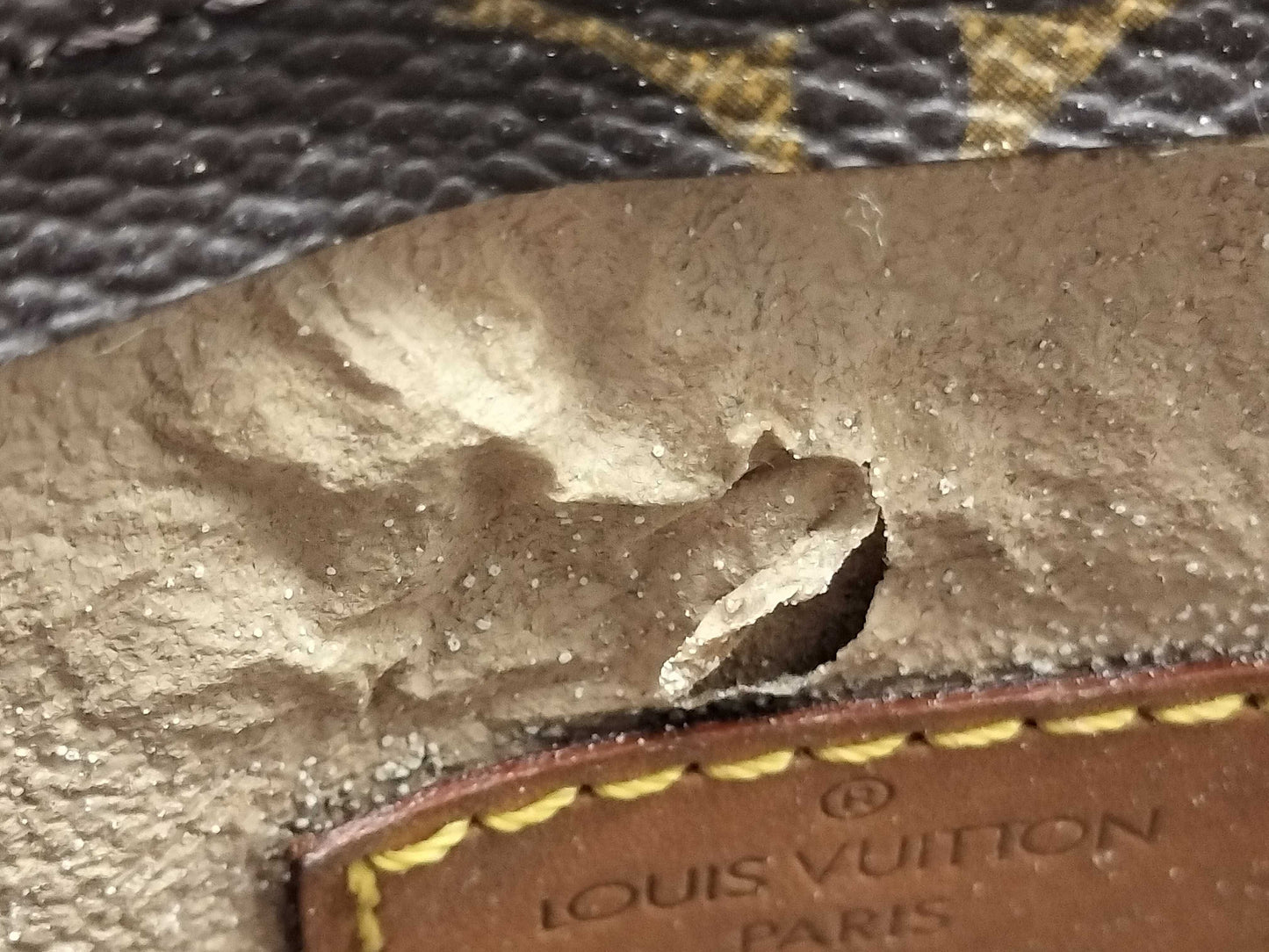 LOUIS VUITTON M51140 Monogram Louis Vuitton Monogram Sac Plat Tote Bag
