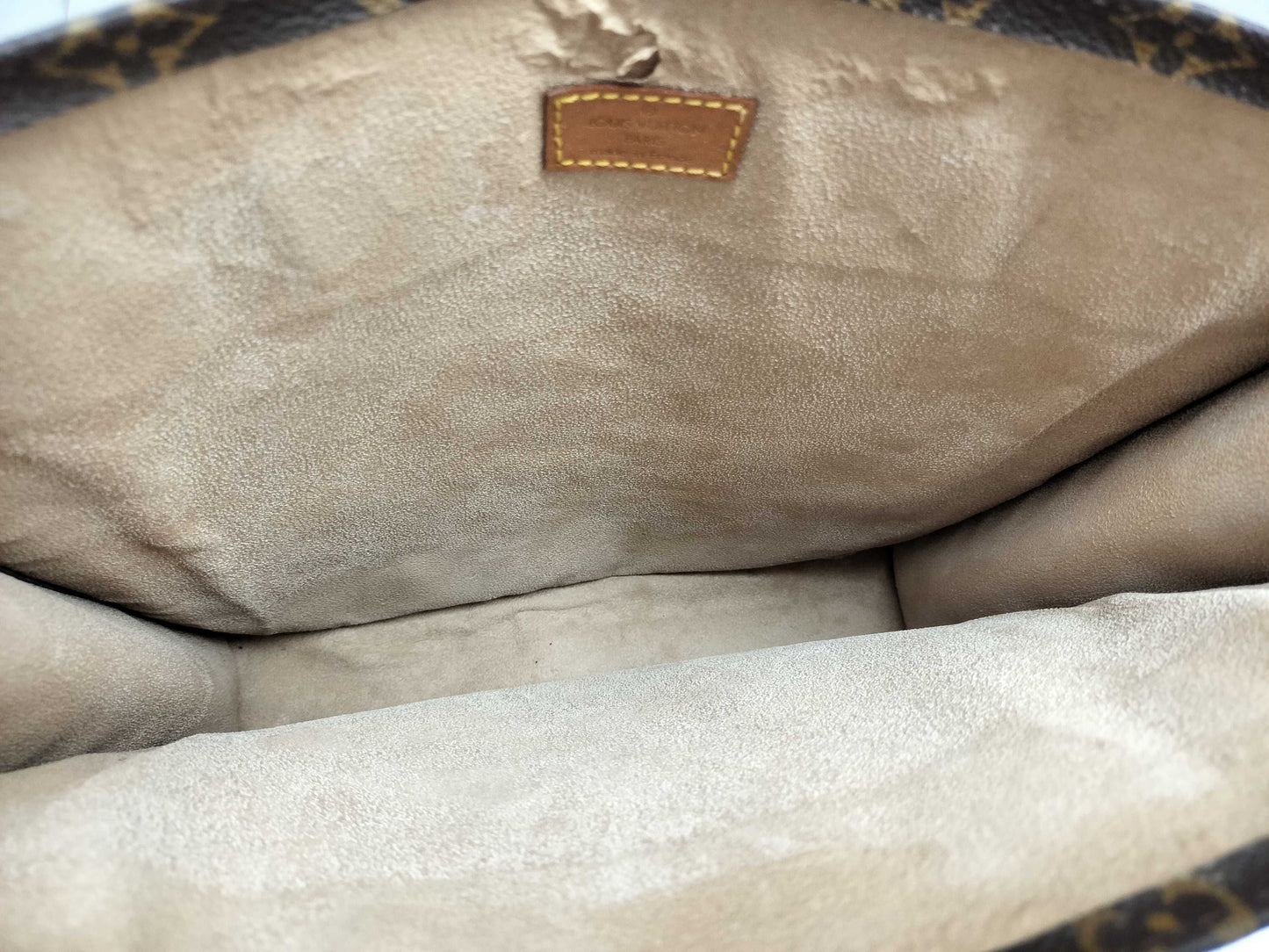 LOUIS VUITTON M51140 Monogram Louis Vuitton Monogram Sac Plat Tote Bag