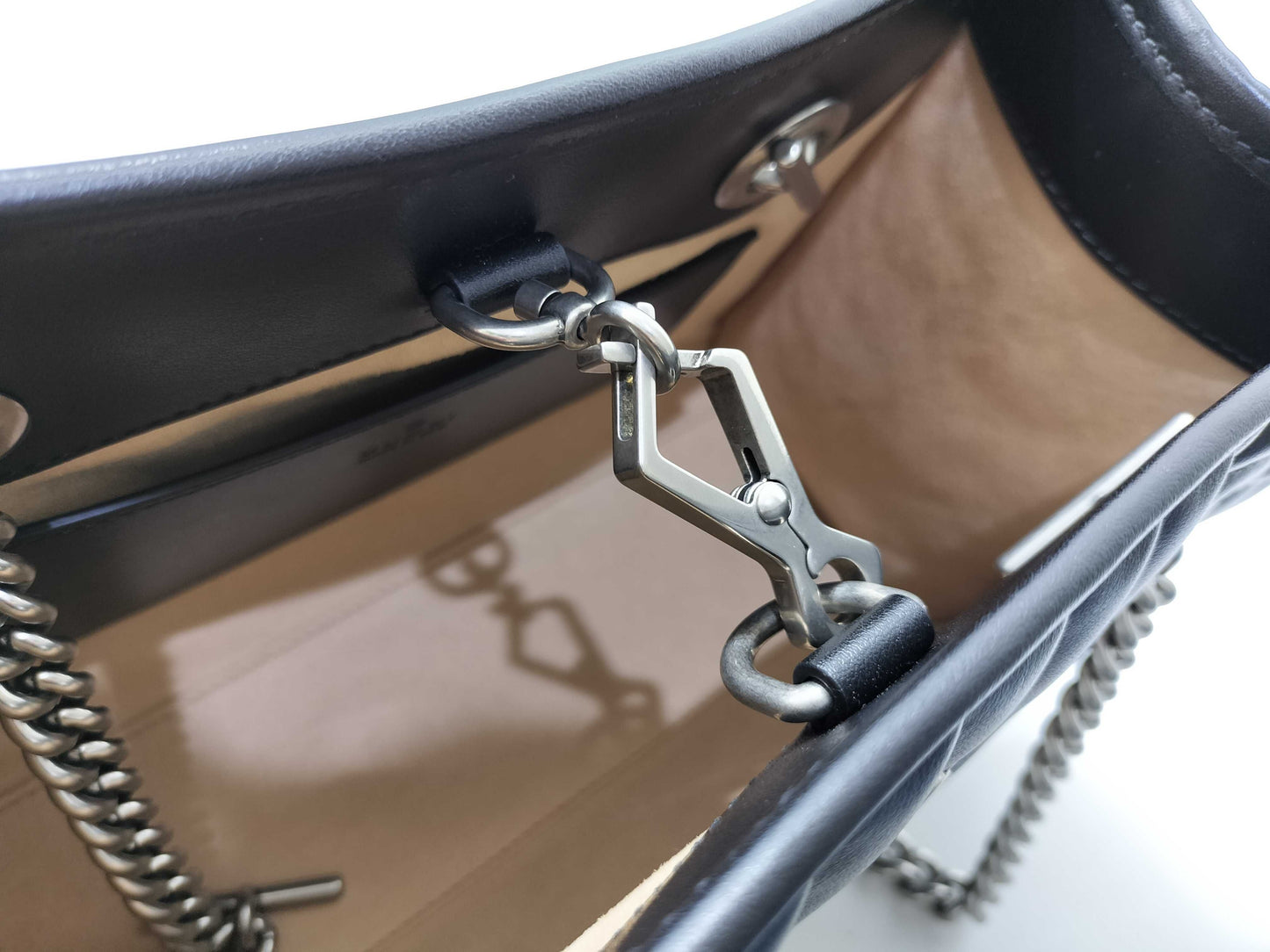 GUCCI GG Marmont Leather Chain Shoulder Bag