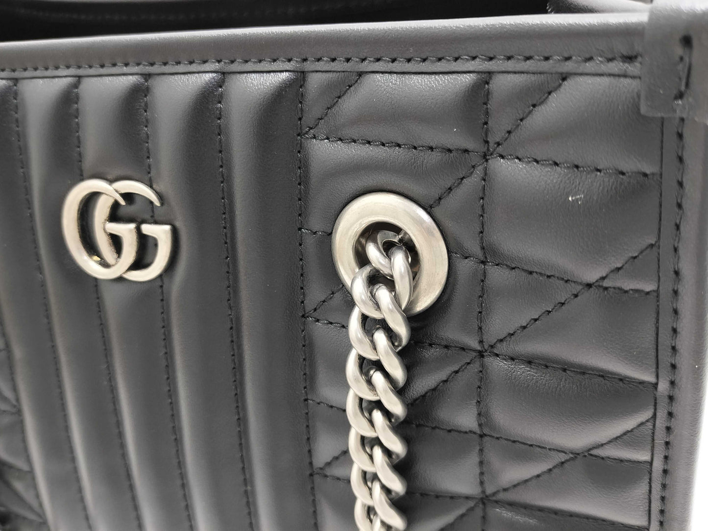 GUCCI GG Marmont Leather Chain Shoulder Bag