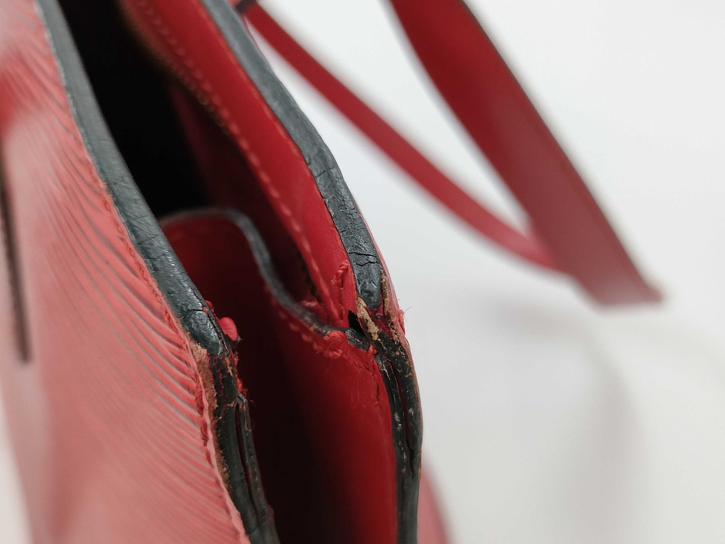 LOUIS VUITTON Epi Shoulder Bag