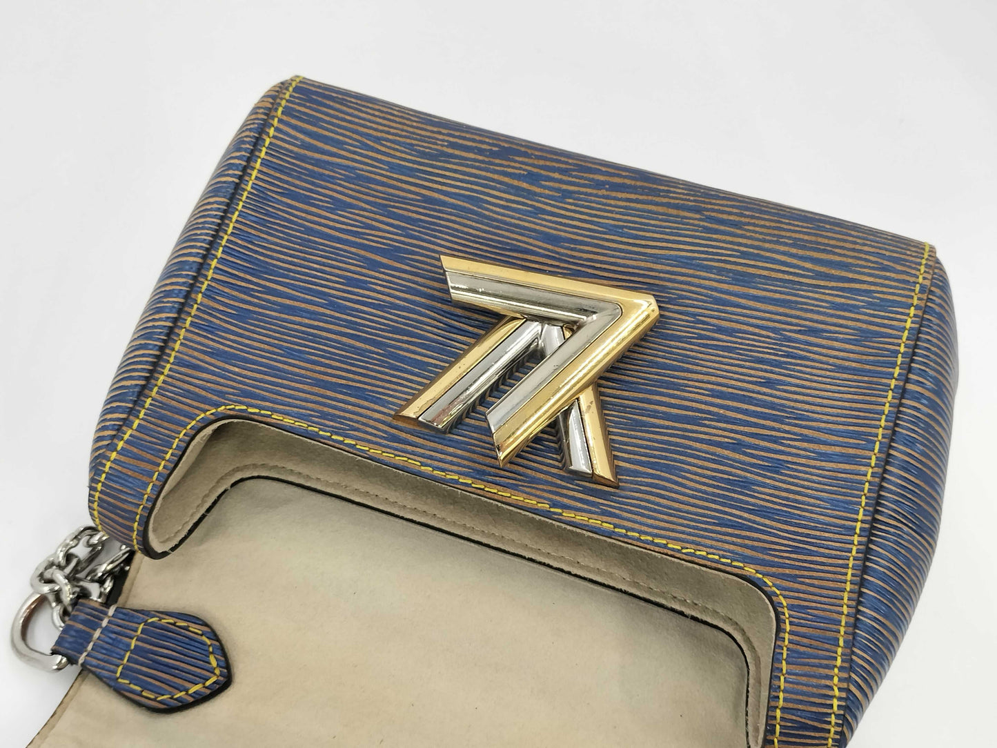 LOUIS VUITTON Twist Shoulder Bag