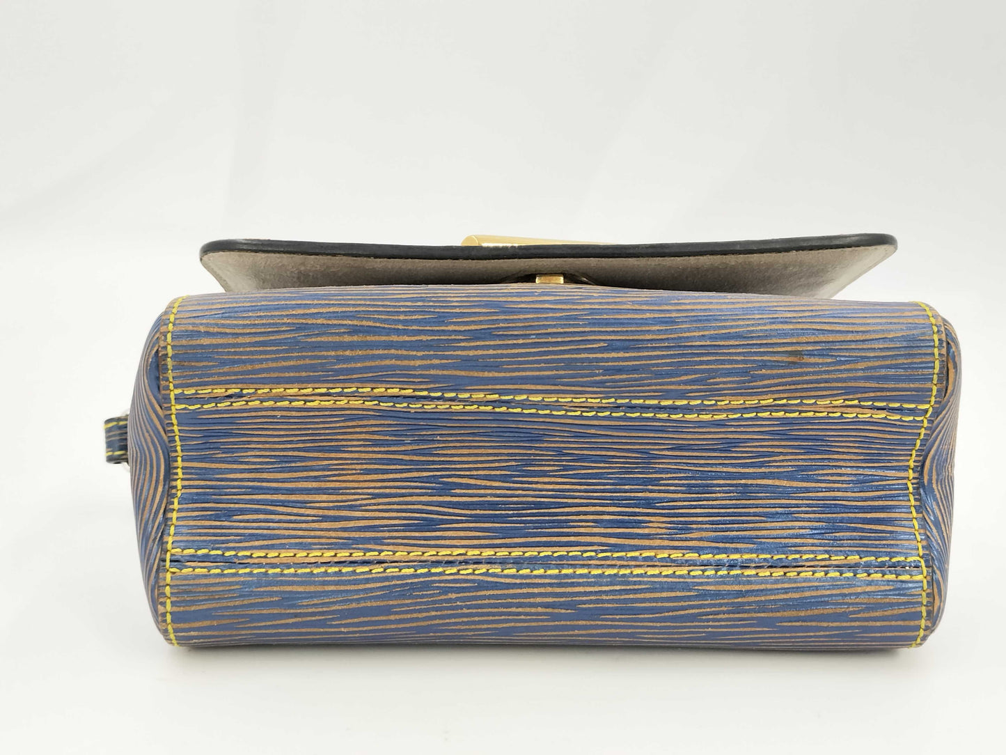 LOUIS VUITTON Twist Shoulder Bag
