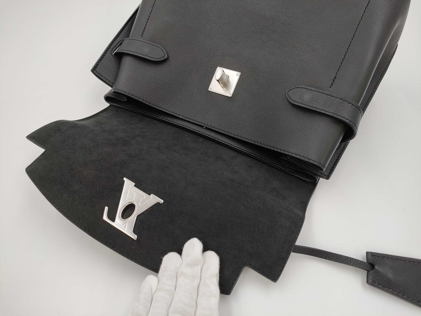 LOUIS VUITTON Louis Vuitton Shoulder Bag Bag