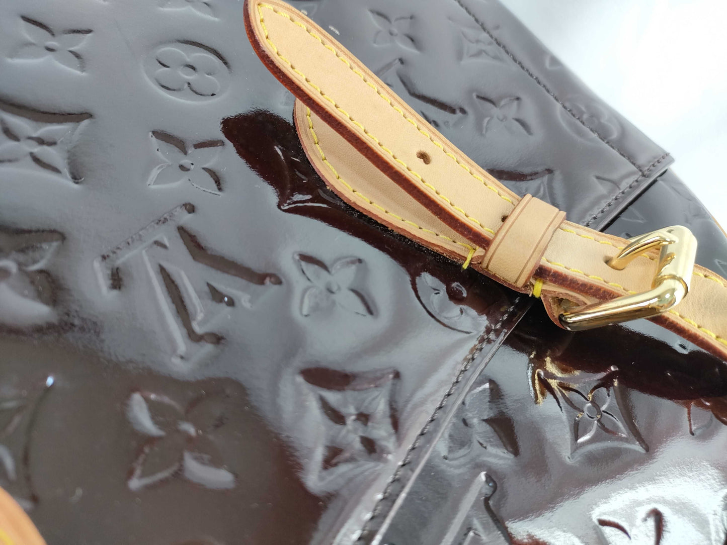LOUIS VUITTON Vernis PH - Louis Vuitton Amarante Monogram Vernis Summit Handbag 29cm
