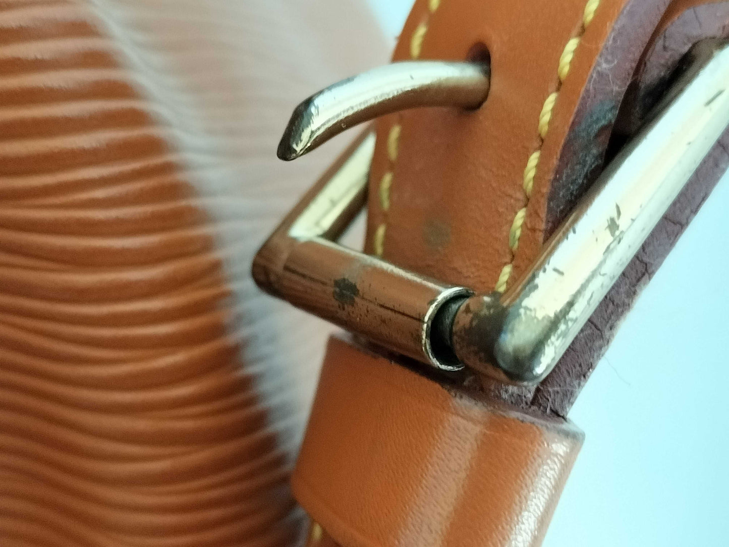 LOUIS VUITTON M44108 Epi Petit Noe Brown Shoulder Bag