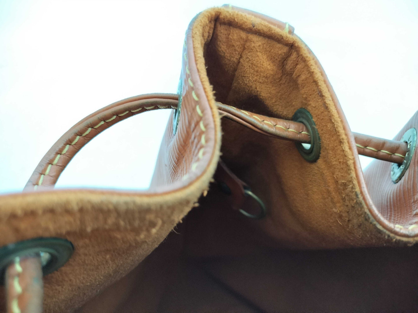 LOUIS VUITTON M44108 Epi Petit Noe Brown Shoulder Bag
