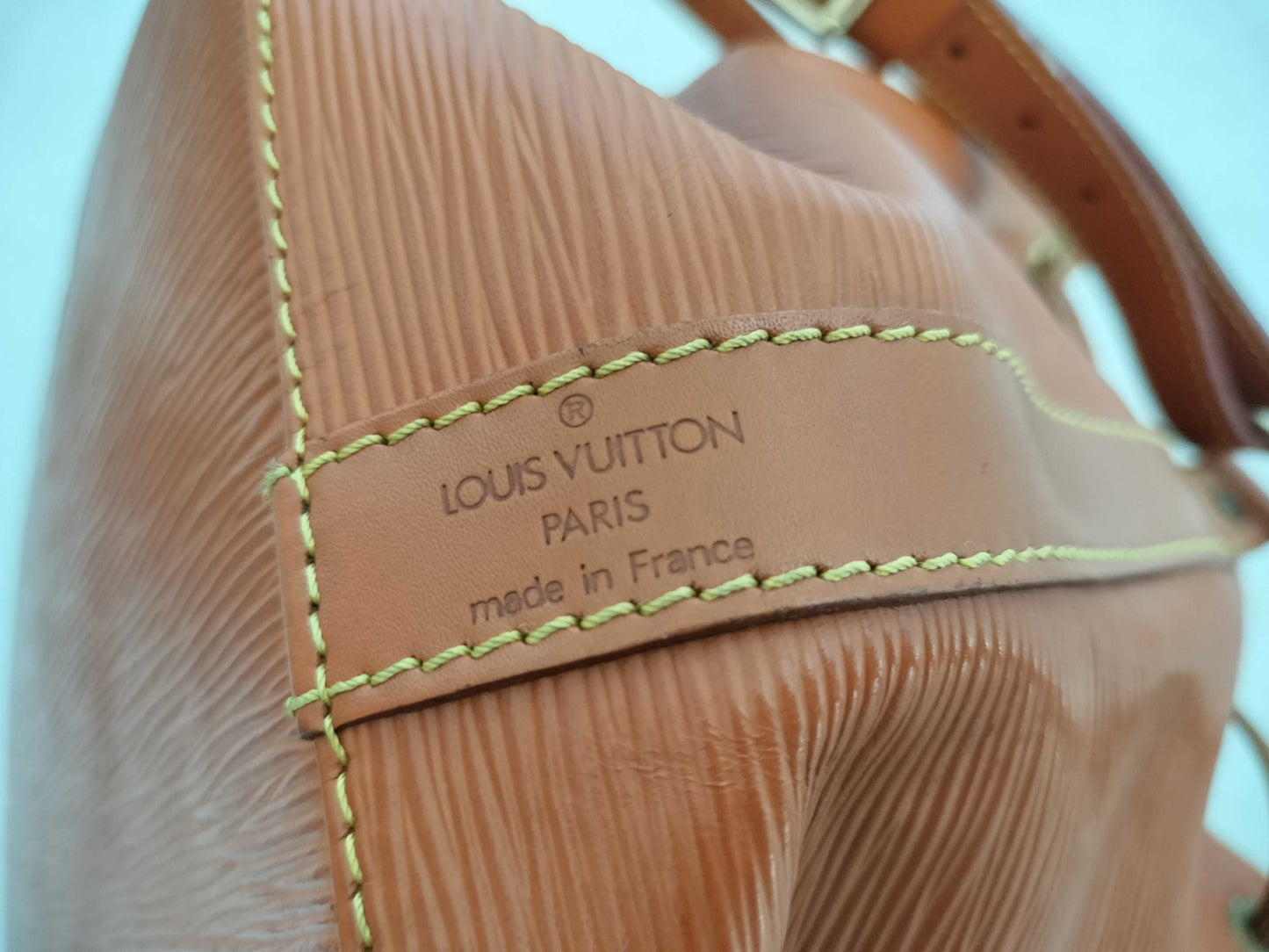 LOUIS VUITTON M44108 Epi Petit Noe Brown Shoulder Bag