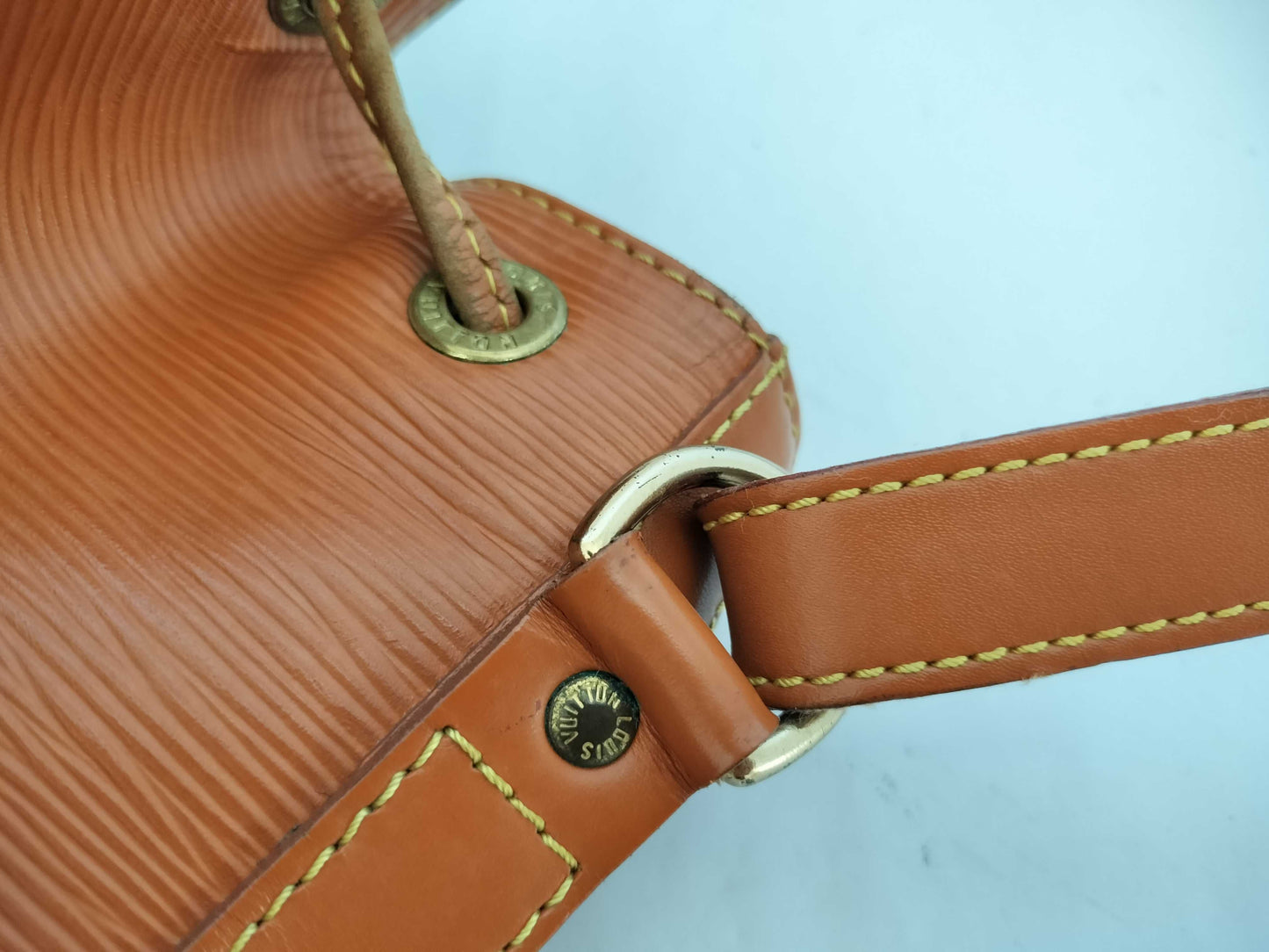 LOUIS VUITTON M44108 Epi Petit Noe Brown Shoulder Bag