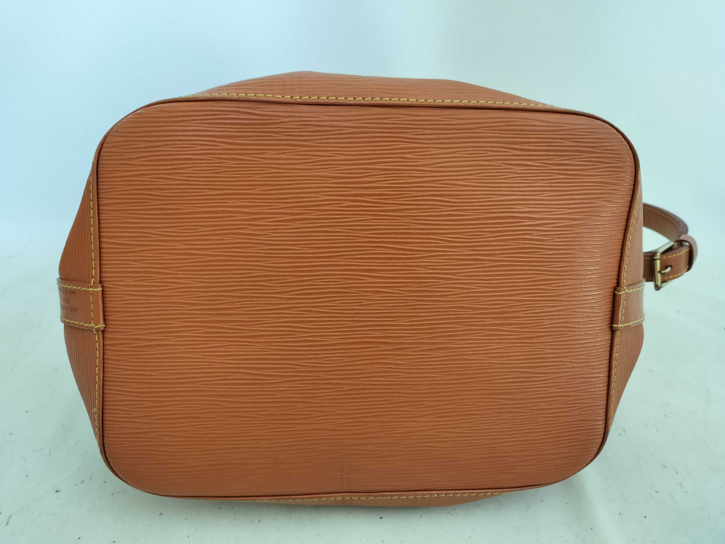 LOUIS VUITTON M44108 Epi Petit Noe Brown Shoulder Bag
