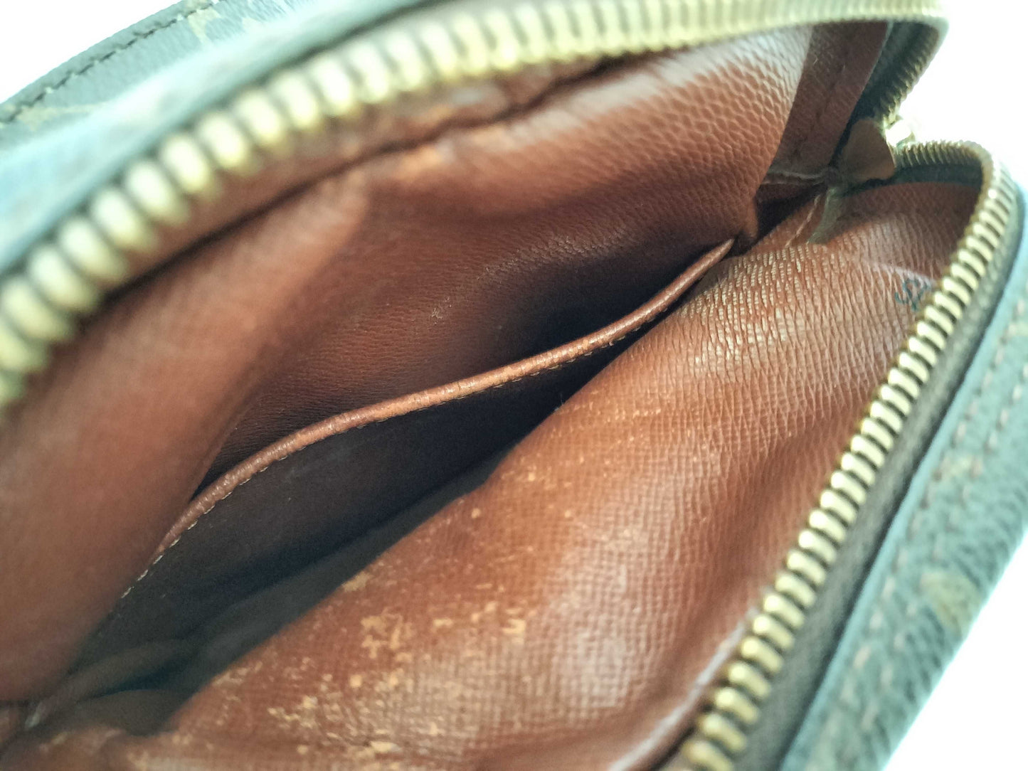 LOUIS VUITTON M45236 Monogram Amazon M45236 SD0010 Brown B Shoulder Bag