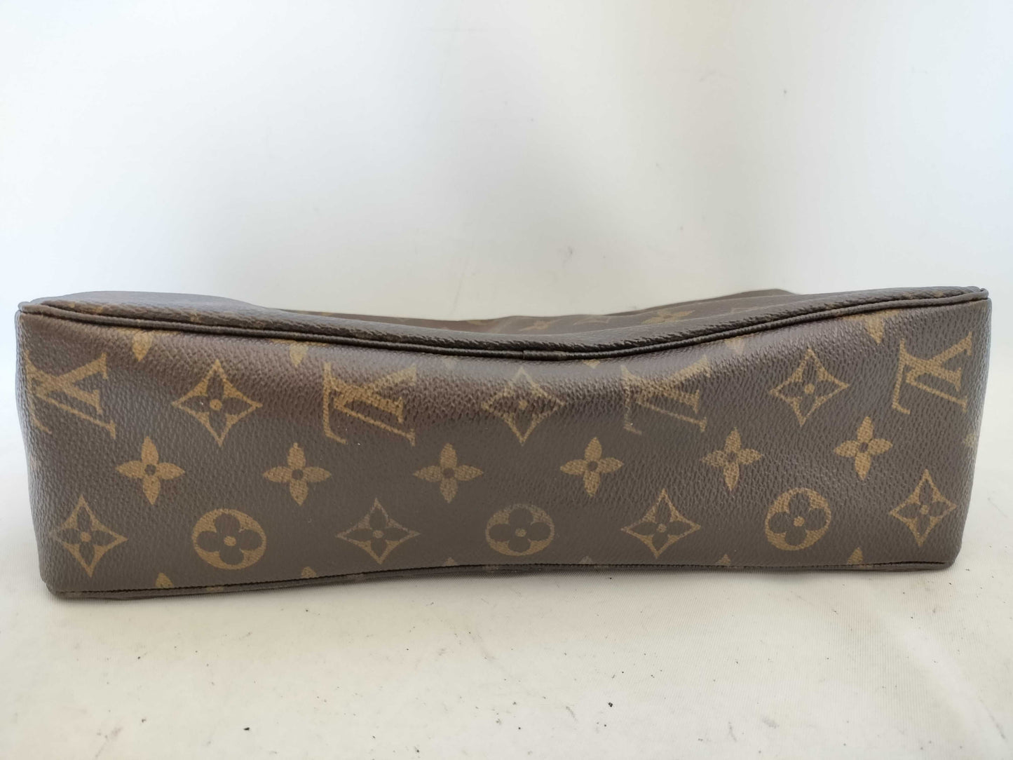 LOUIS VUITTON M47522 Monogram True Toilet M47522 Brown Pouch