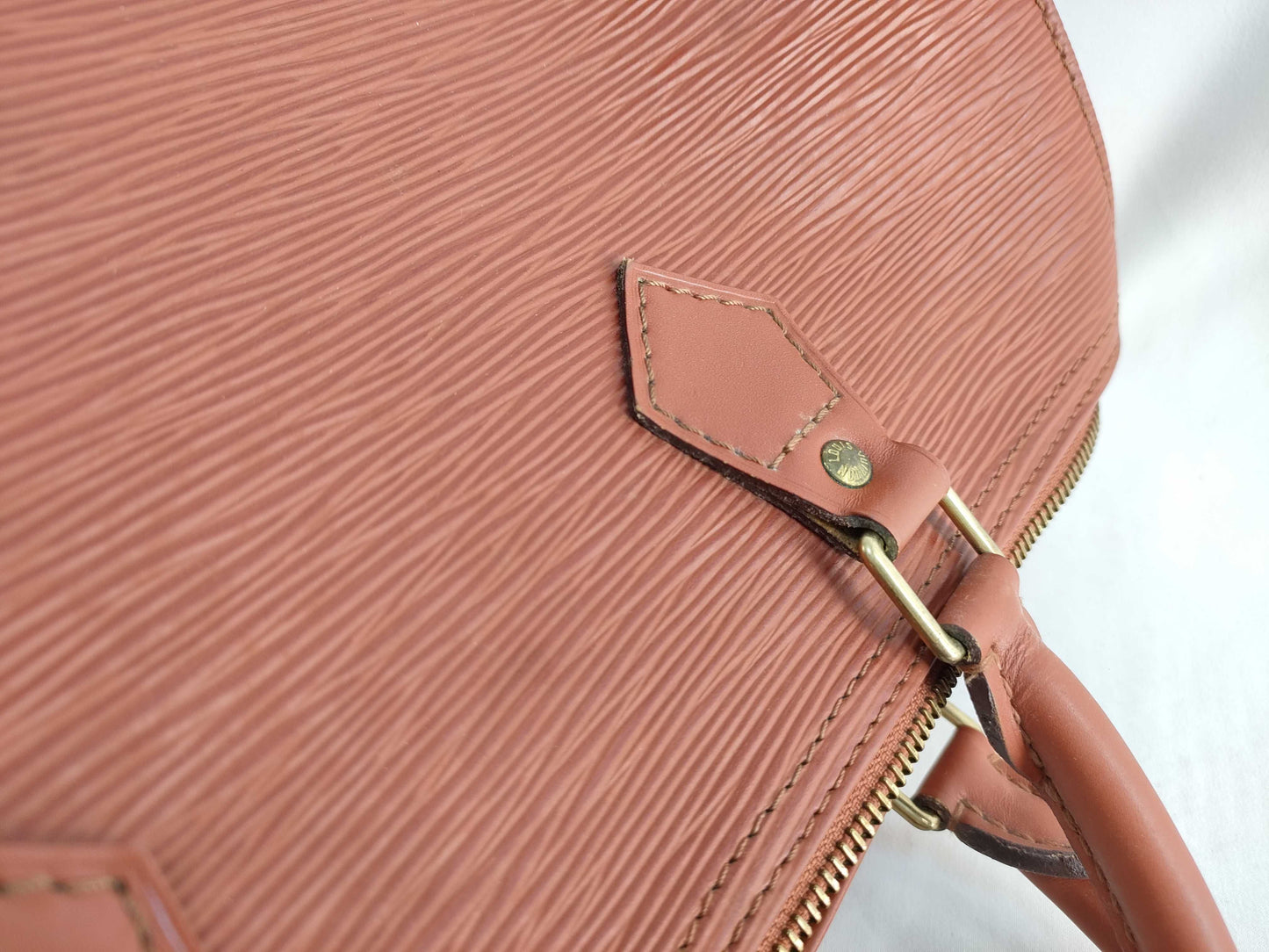 LOUIS VUITTON M43003 Epi Louis Vuitton Speedy 30 M43003 VI0965 Handbag