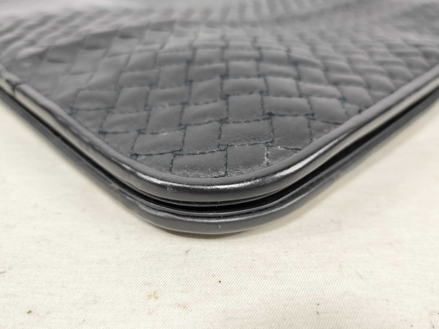 BOTTEGA VENETA Intrecciato HK - Bottega Veneta Intrecciato Leather Business Bag