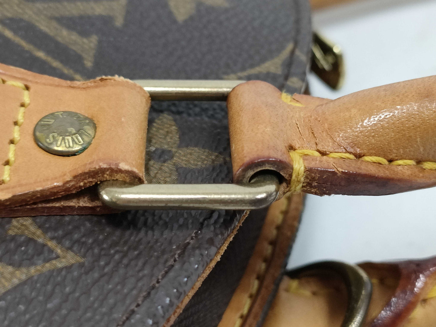 LOUIS VUITTON M 51127 Monogram LOUIS VUITTON Louis Vuitton Ellipse PM Monogram Handbag M51127 Handbag