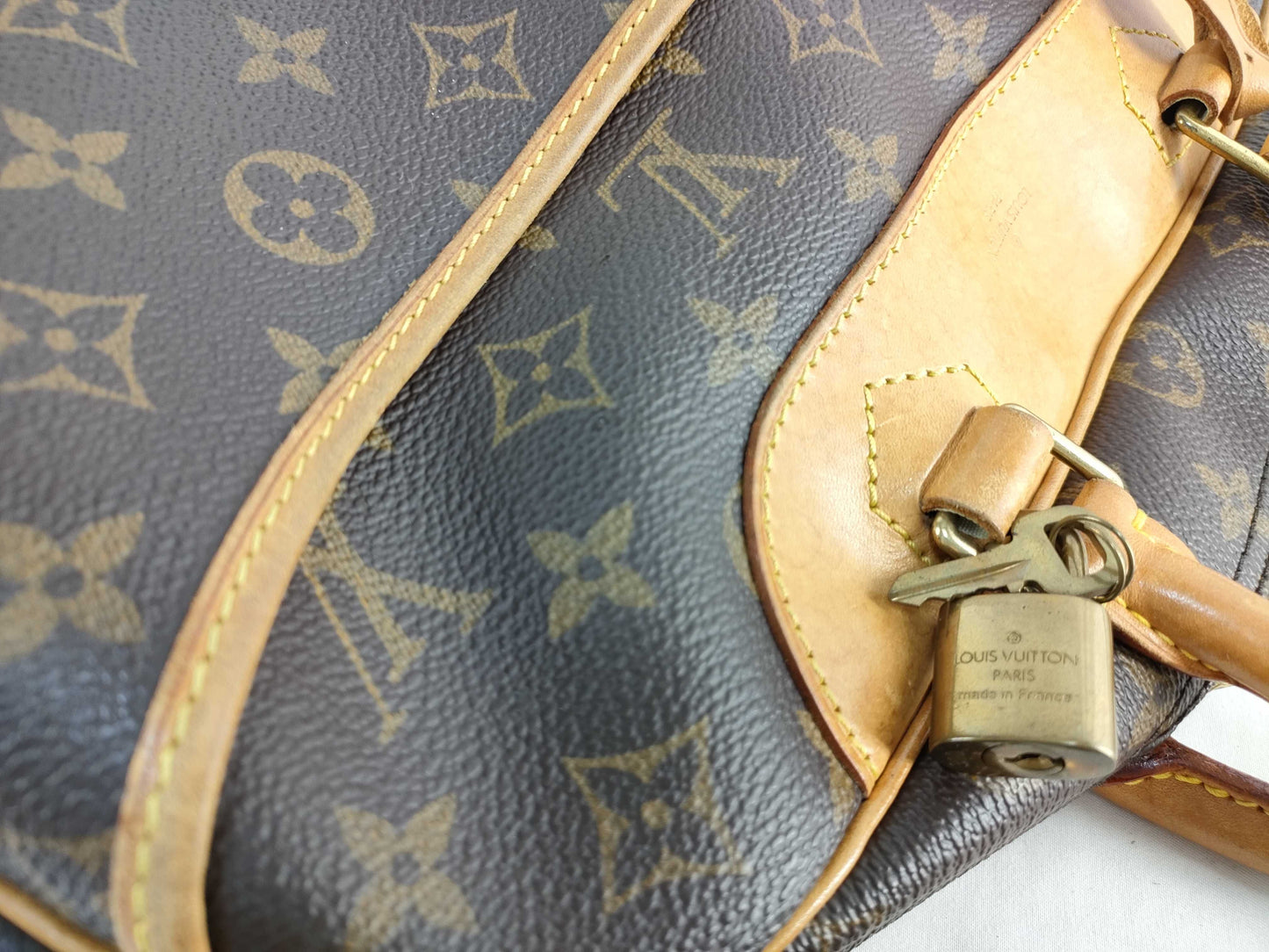 LOUIS VUITTON Monogram LOUIS VUITTON Deauville Monogram Handbag M47270 Handbag