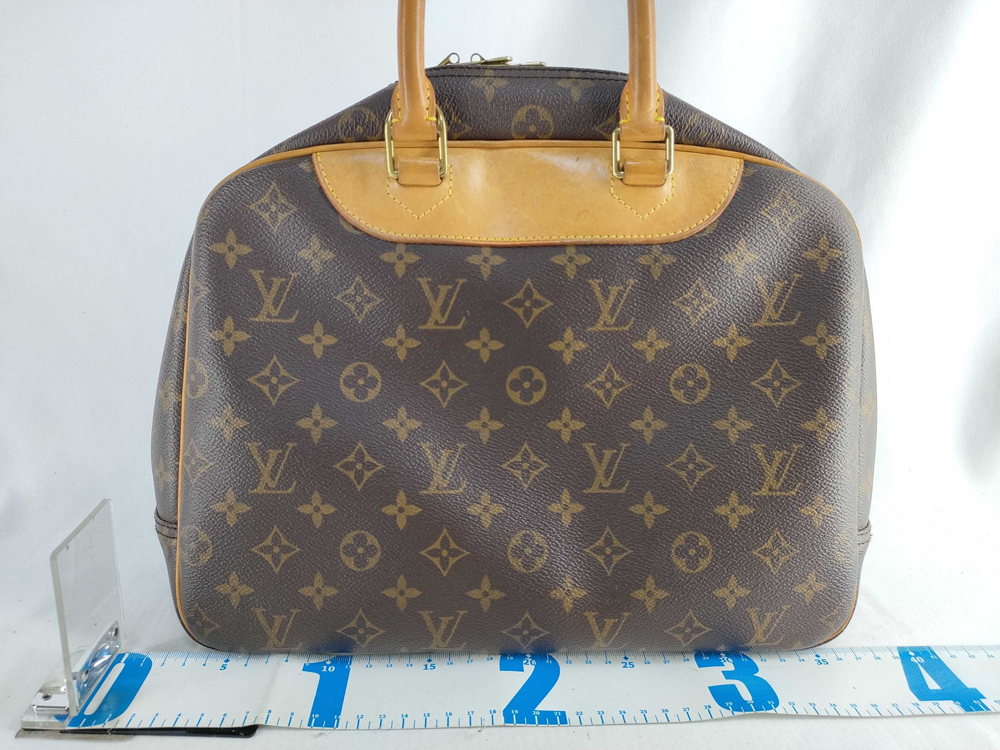LOUIS VUITTON Monogram LOUIS VUITTON Deauville Monogram Handbag M47270 Handbag