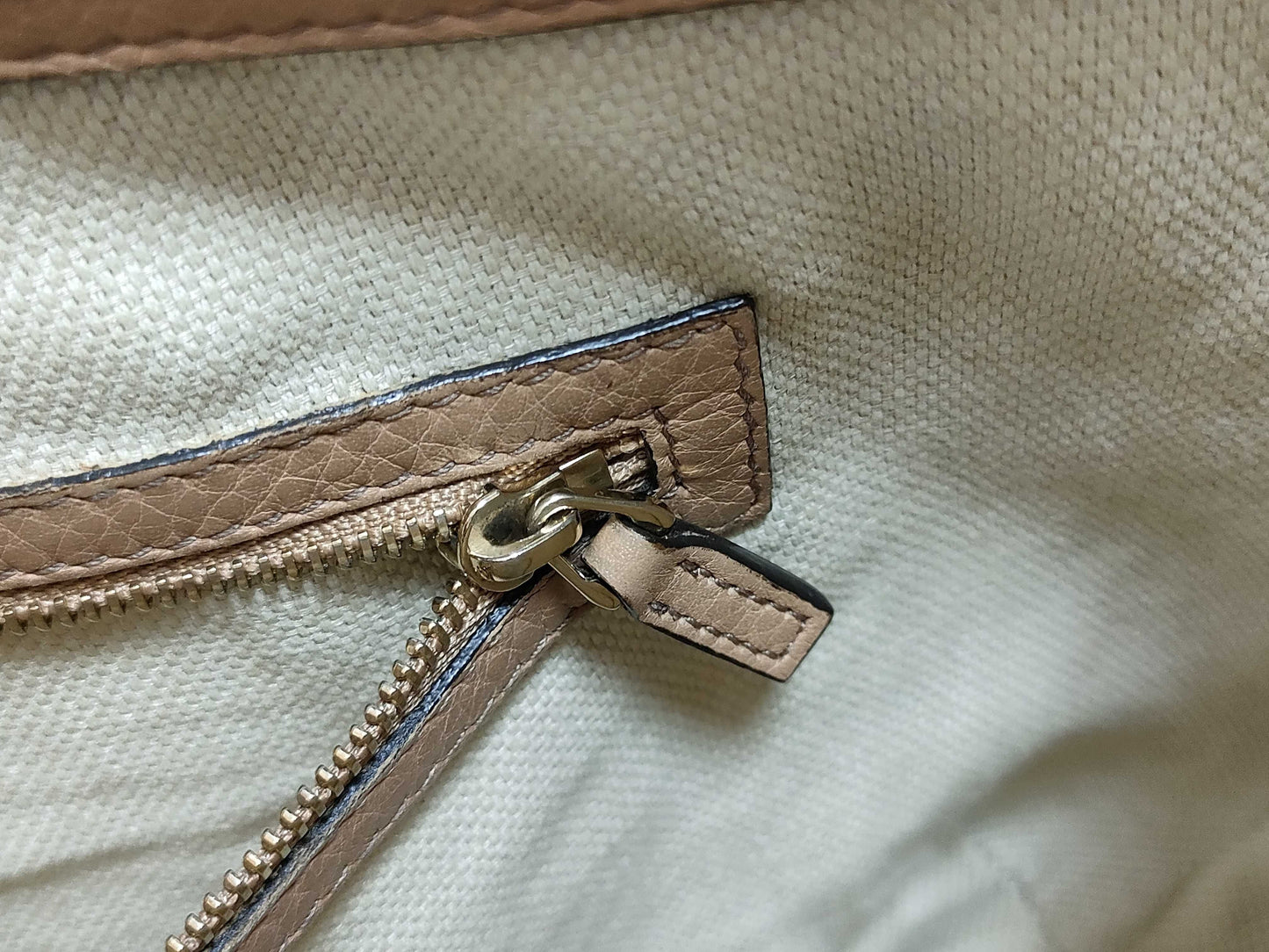 GUCCI Soho Tote Bag