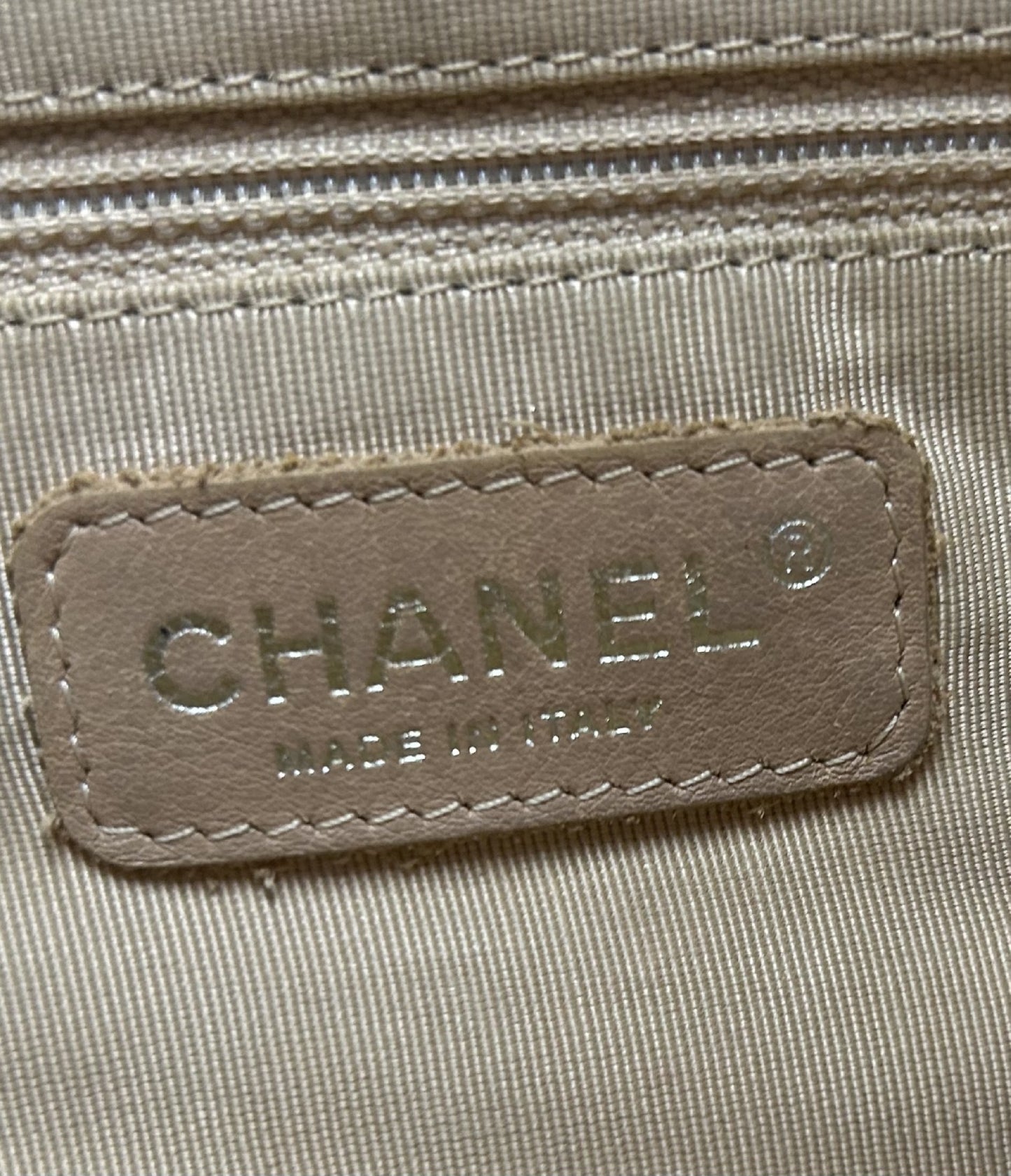CHANEL Caviar Skin Boston Bag with Coco Mark Pink