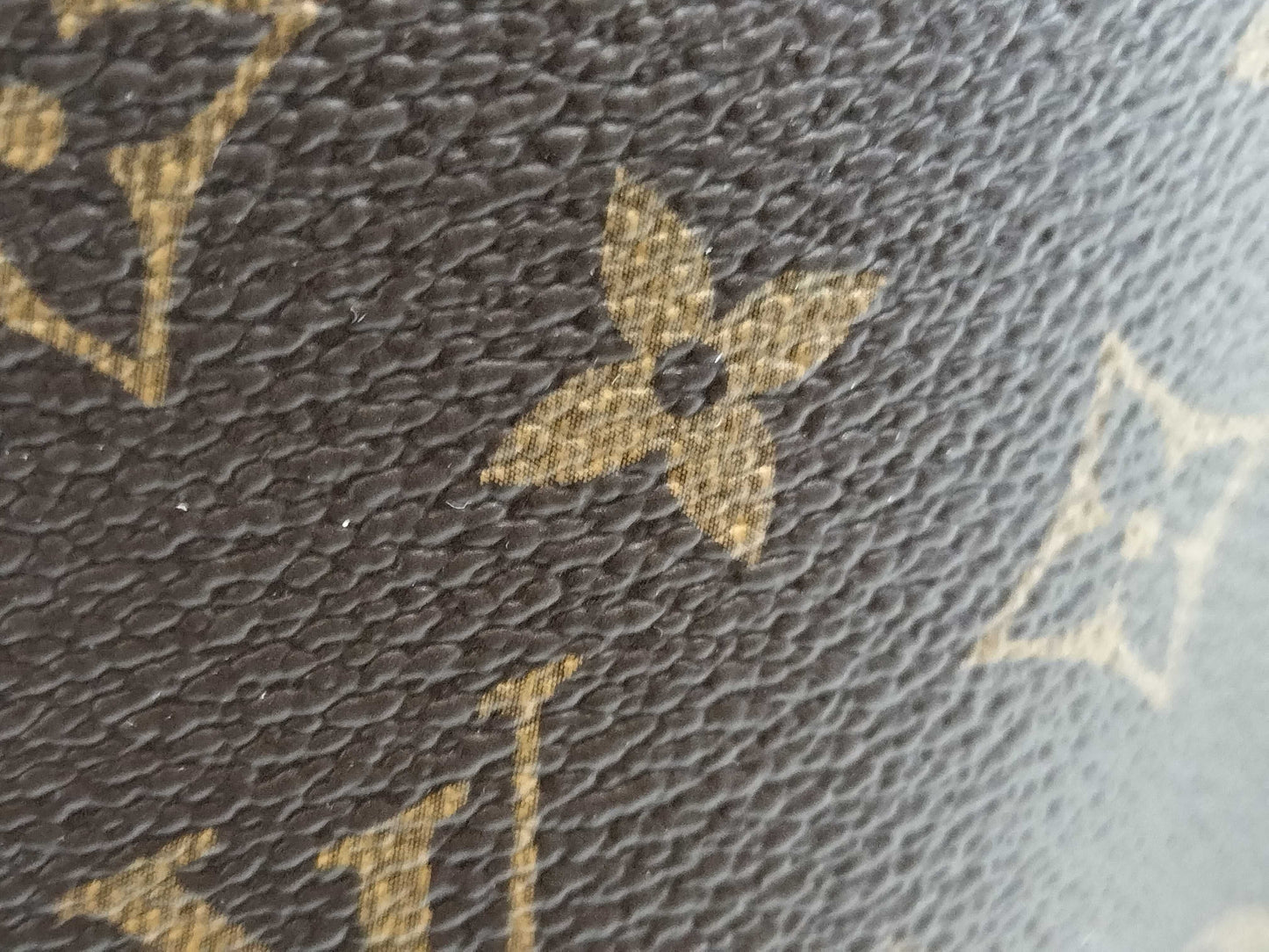 LOUIS VUITTON Etui Voyage MM Clutch Bag Monogram M44499 Brown Canvas Leather with Gold Hardware TY3159 Clutch Bag