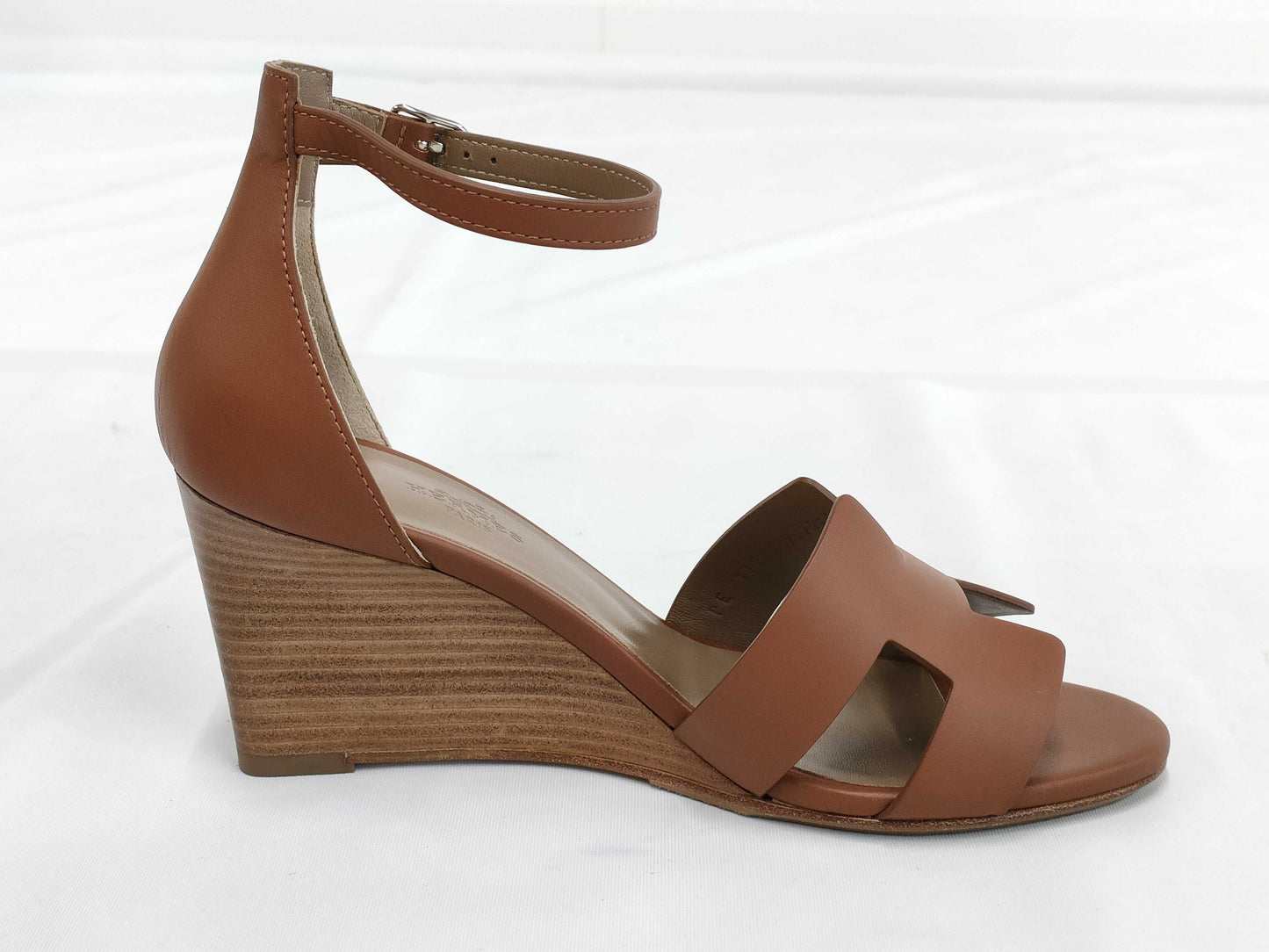 HERMES Legend Sandals, Gold, Size 21-22