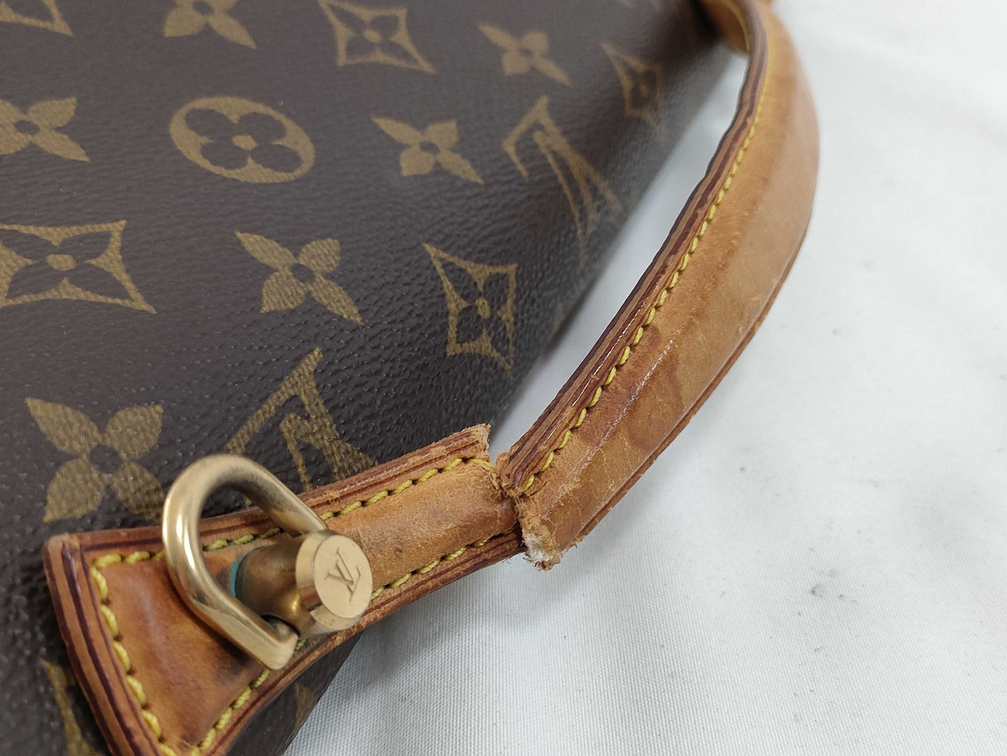 LOUIS VUITTON M 51121 Monogram Louis Vuitton M51121 Beverly 41 Monogram Handbag Business Bag