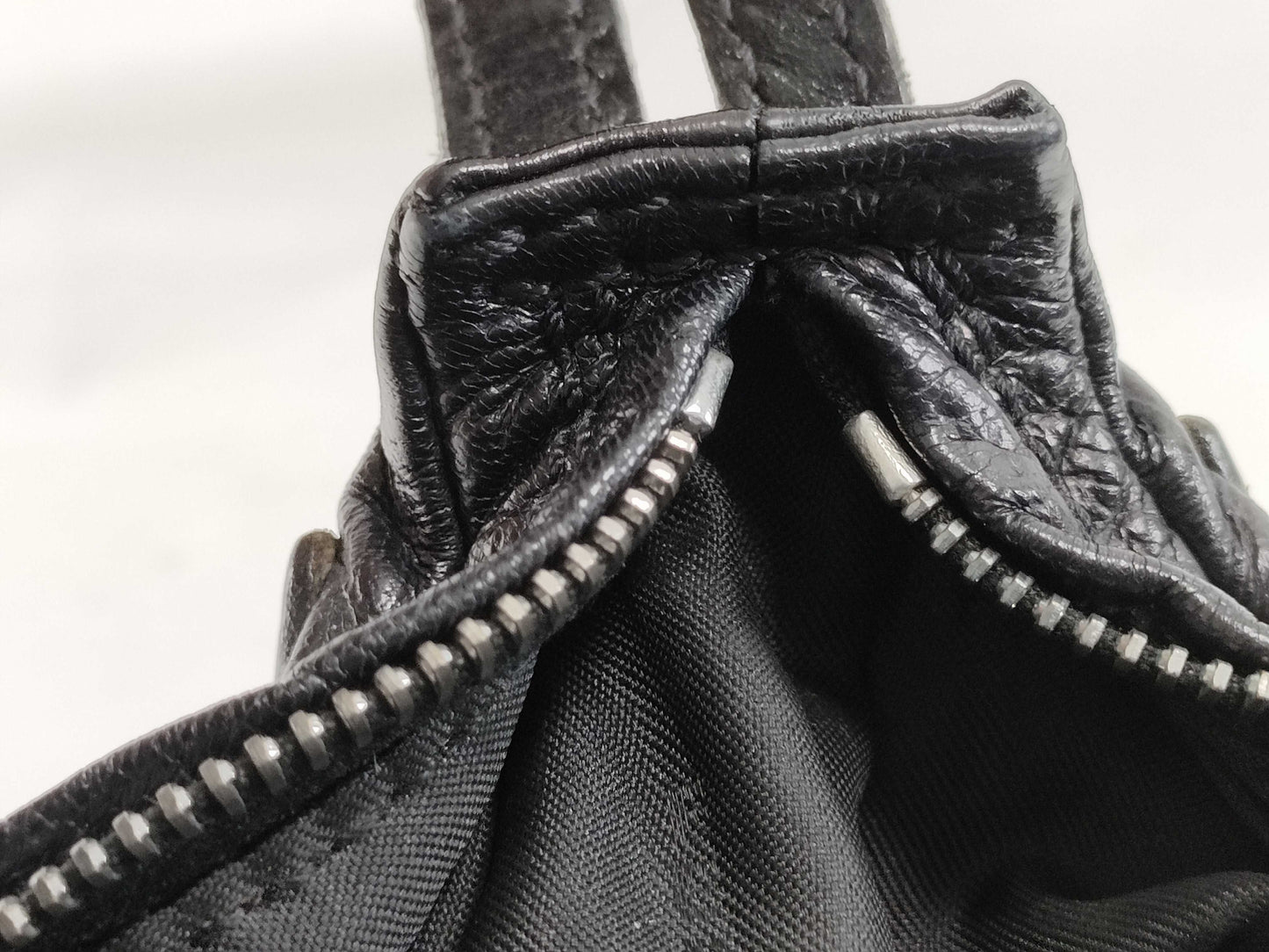 FENDI Fendi Leather Black Shoulder Bag Shoulder Bag