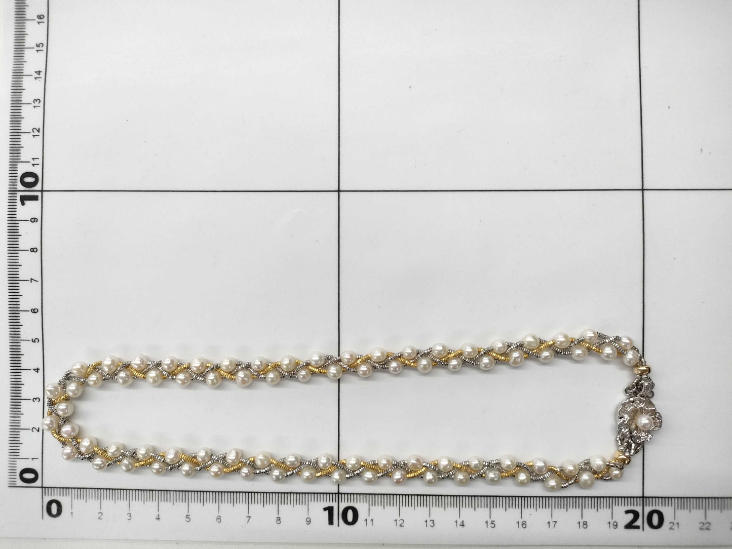 Semi-round pearl, diameter approximately 5.0-5.7mm, sterling silver/metal, 26.2g necklace