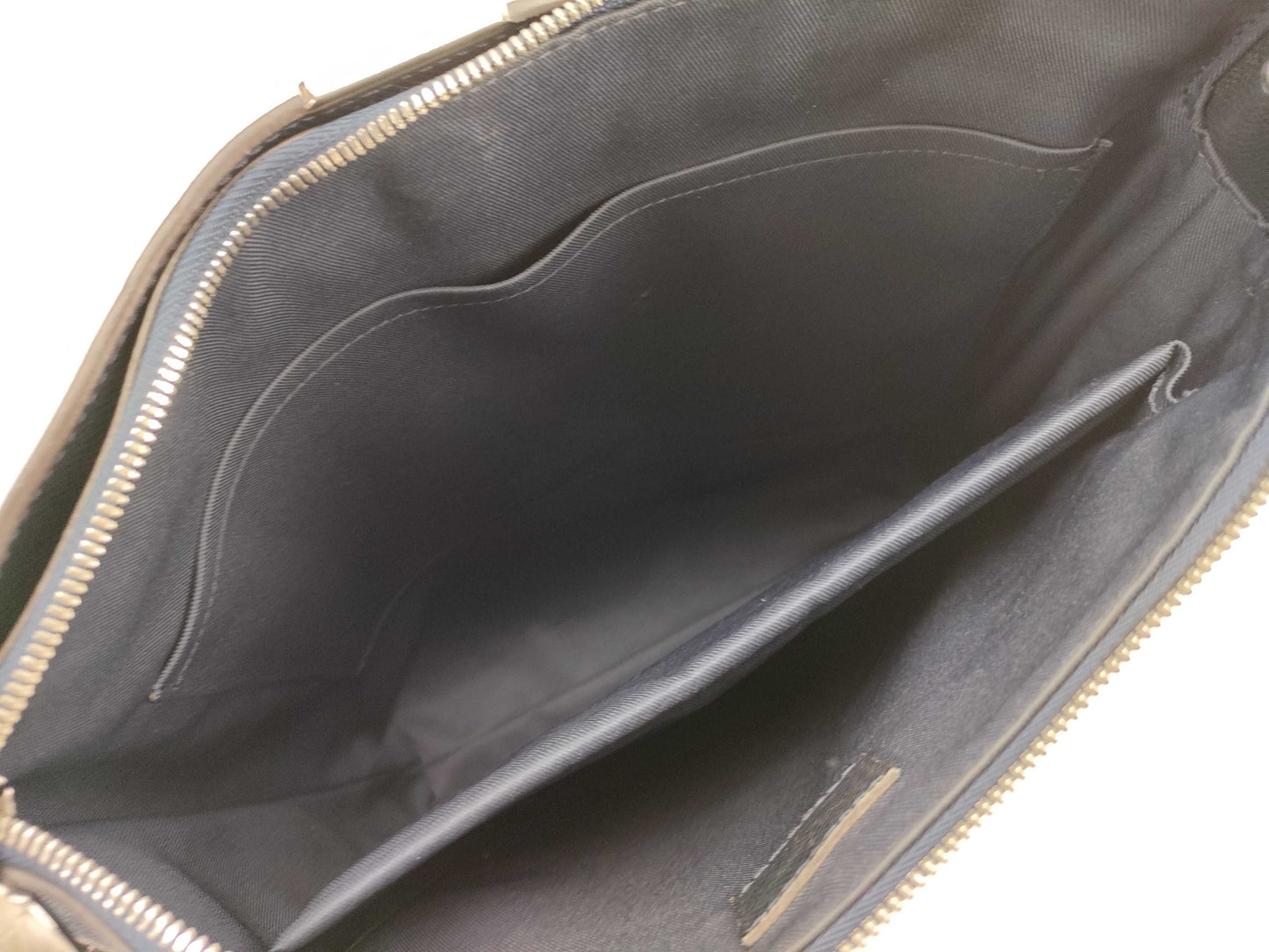 LOUIS VUITTON Monogram Louis Vuitton Taiga Anton 2-way Business Bag Tote Bag