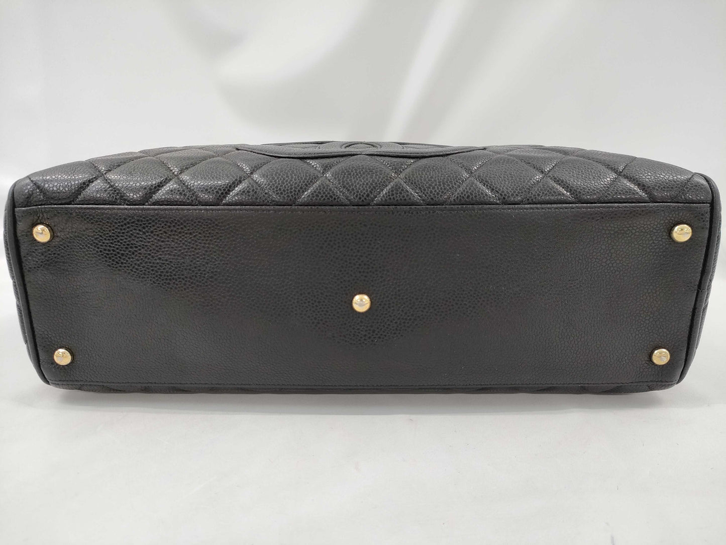 CHANEL Caviar Skin Large Coco Mark Bowling Handbag