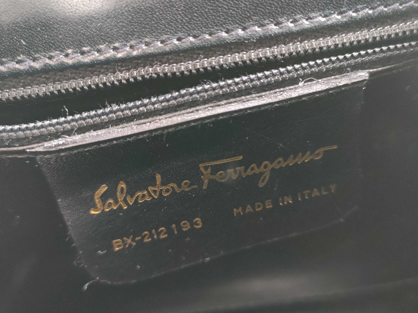 Salvatore Ferragamo Gancini Ferragamo 2-way Gancini mini shoulder bag