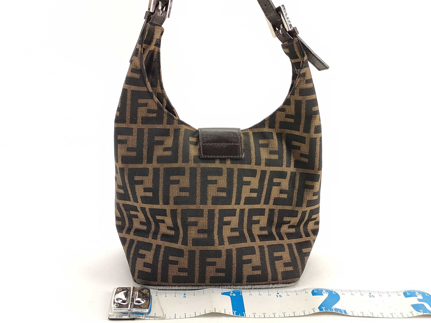 FENDI Zucca pattern Fendi Mamma Bucket Zucca FF hardware shoulder bag