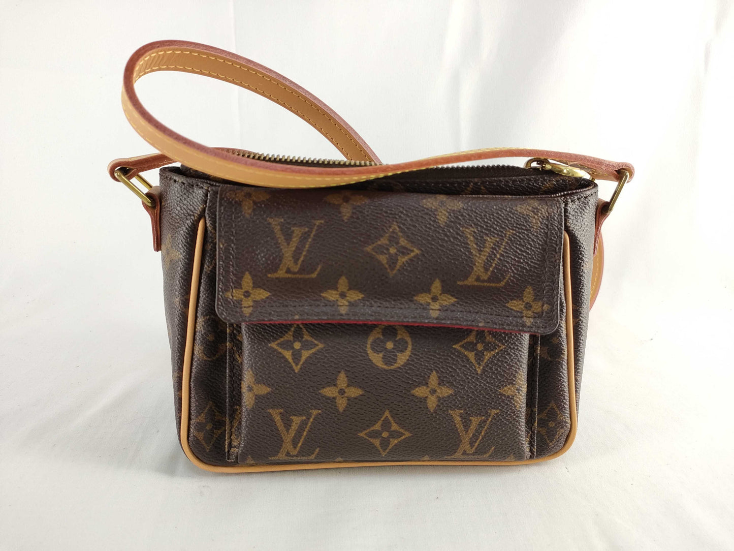 LOUIS VUITTON Monogram Louis Vuitton Monogram Viva Cite PM Shoulder Bag