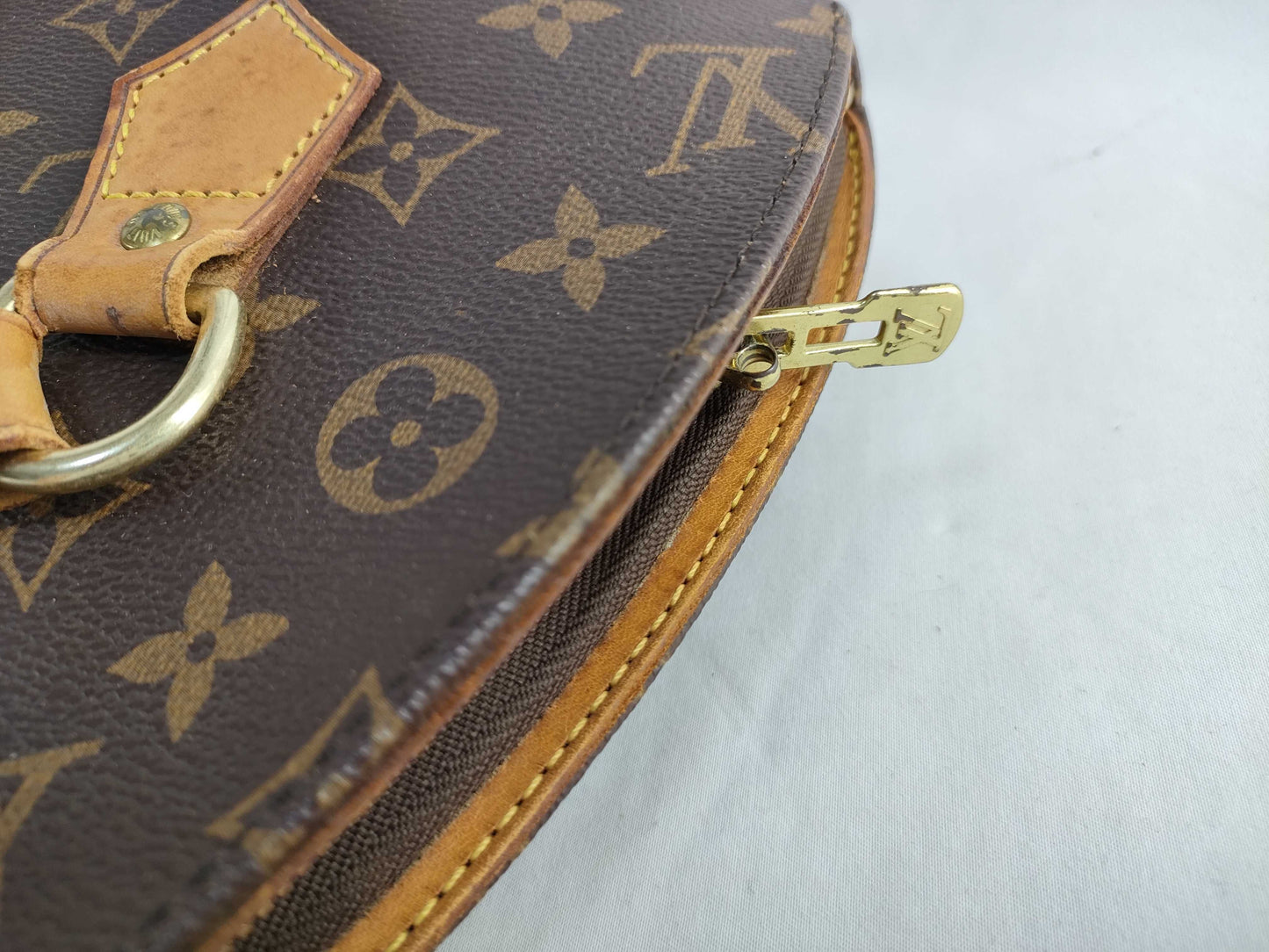 LOUIS VUITTON Monogram Louis Vuitton Monogram Handbag Shoulder Bag