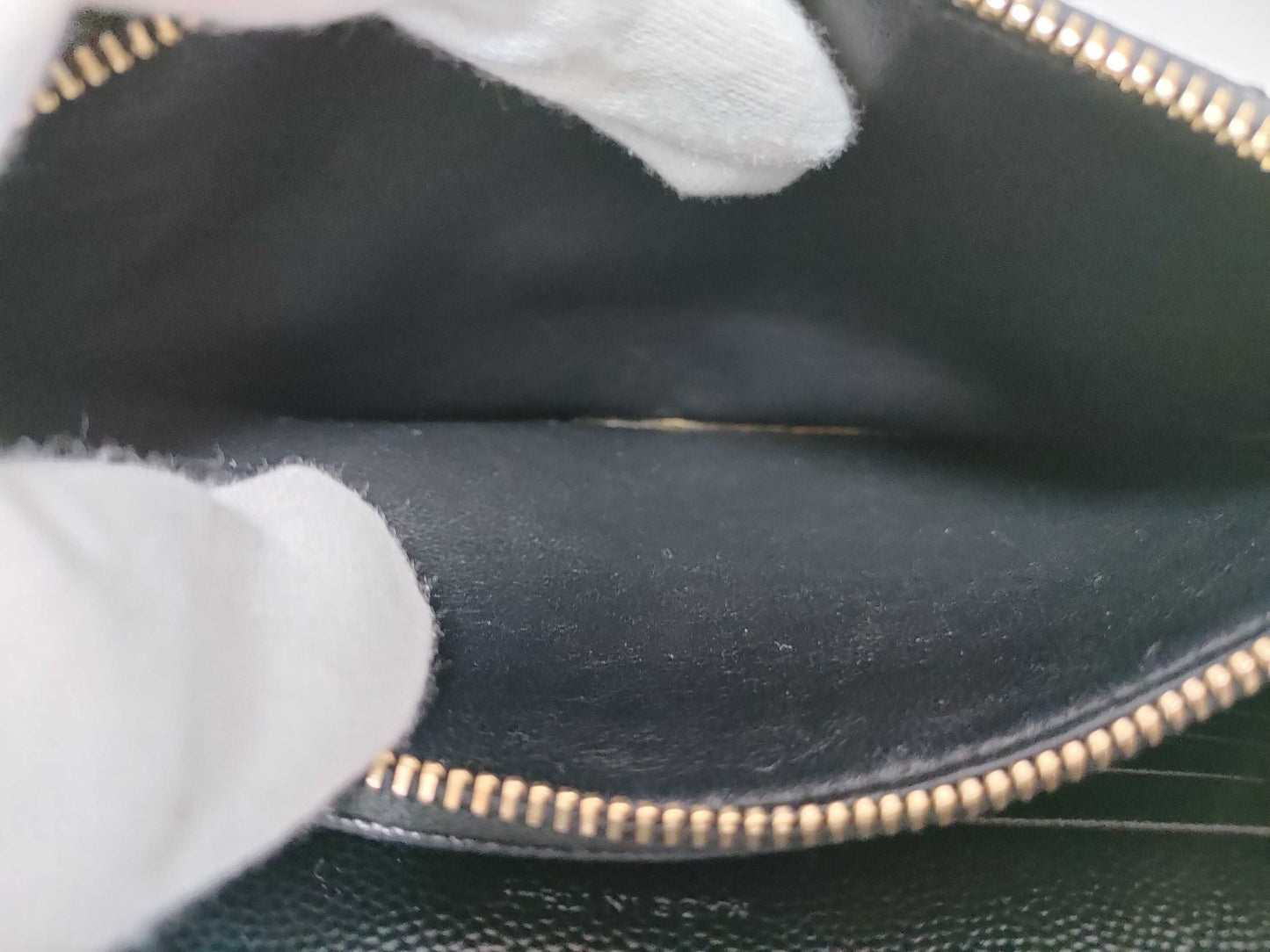 SAINT LAURENT Yves Saint Laurent Caviar Leather Chain Shoulder Bag with YSL Hardware