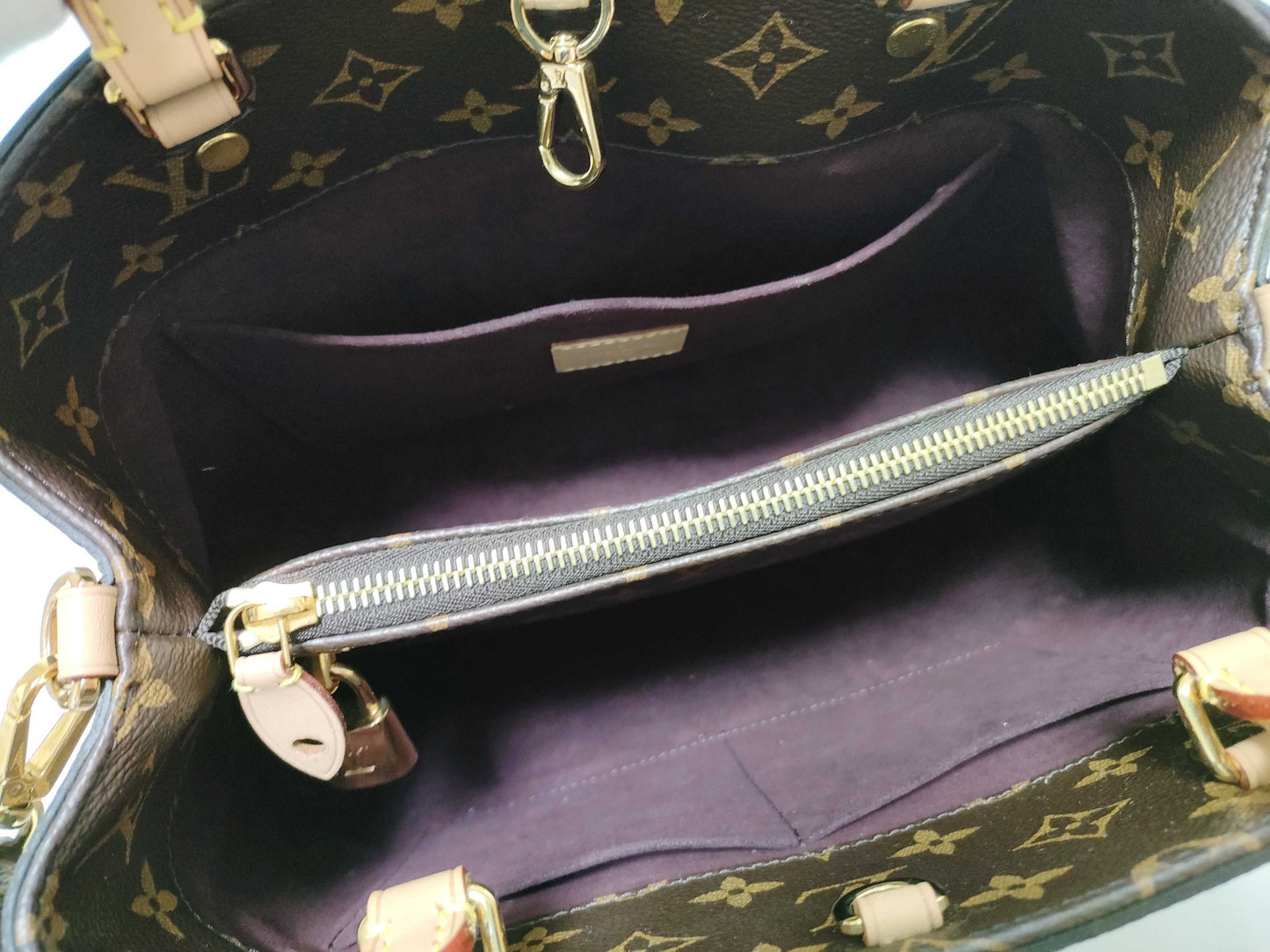 LOUIS VUITTON M41056 Monogram LOUIS VUITTON Monogram Louis Vuitton M41056 Montaigne MM Handbag Handbag