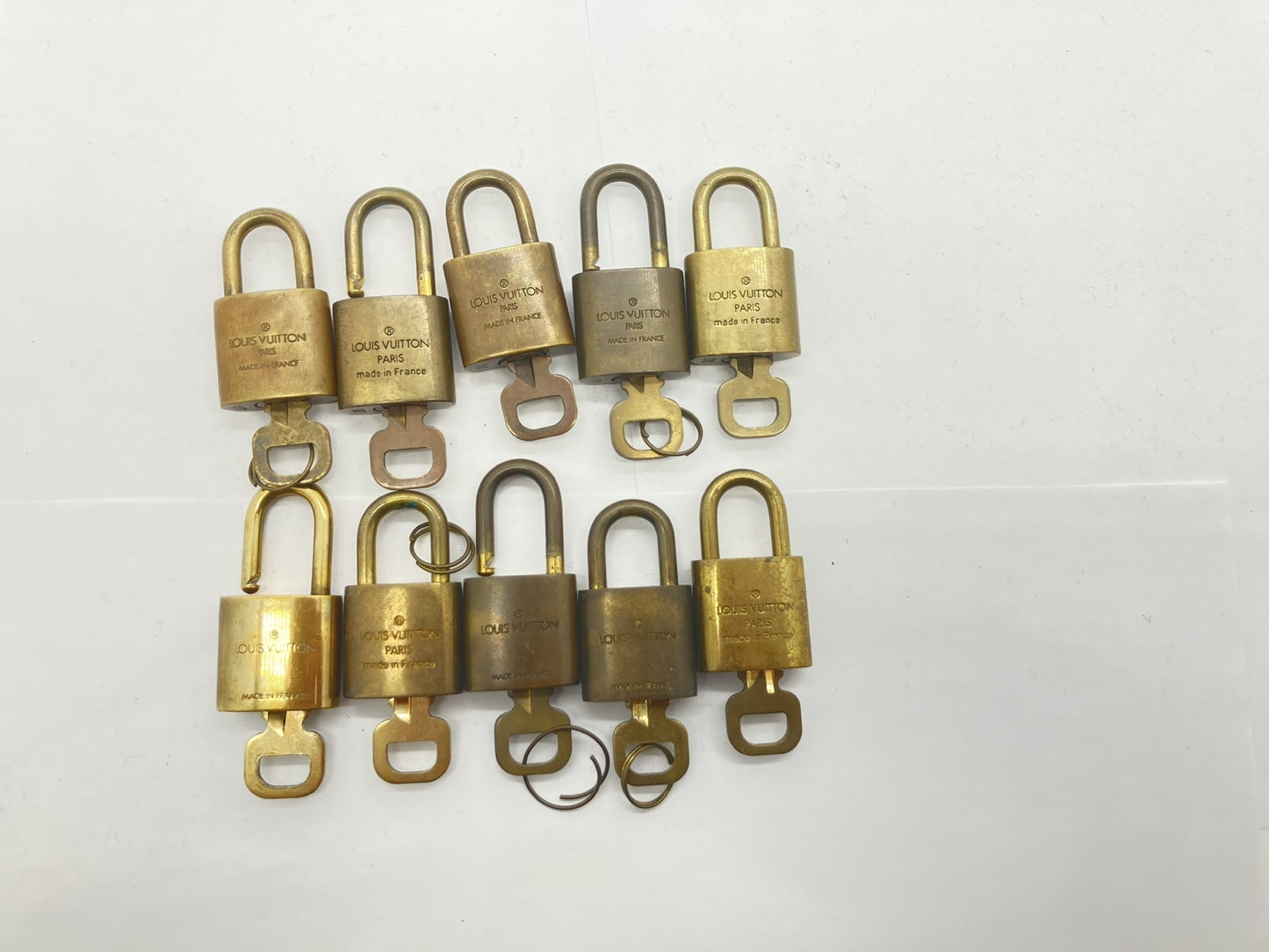 LOUIS VUITTON LOUIS VUITTON Louis Vuitton Cadena Padlock 10-Piece Set Other Accessories Other Accessories