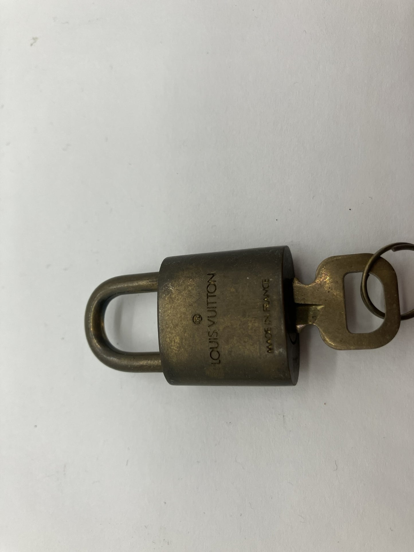 LOUIS VUITTON LOUIS VUITTON Louis Vuitton Cadena Padlock 10-Piece Set Other Accessories Other Accessories